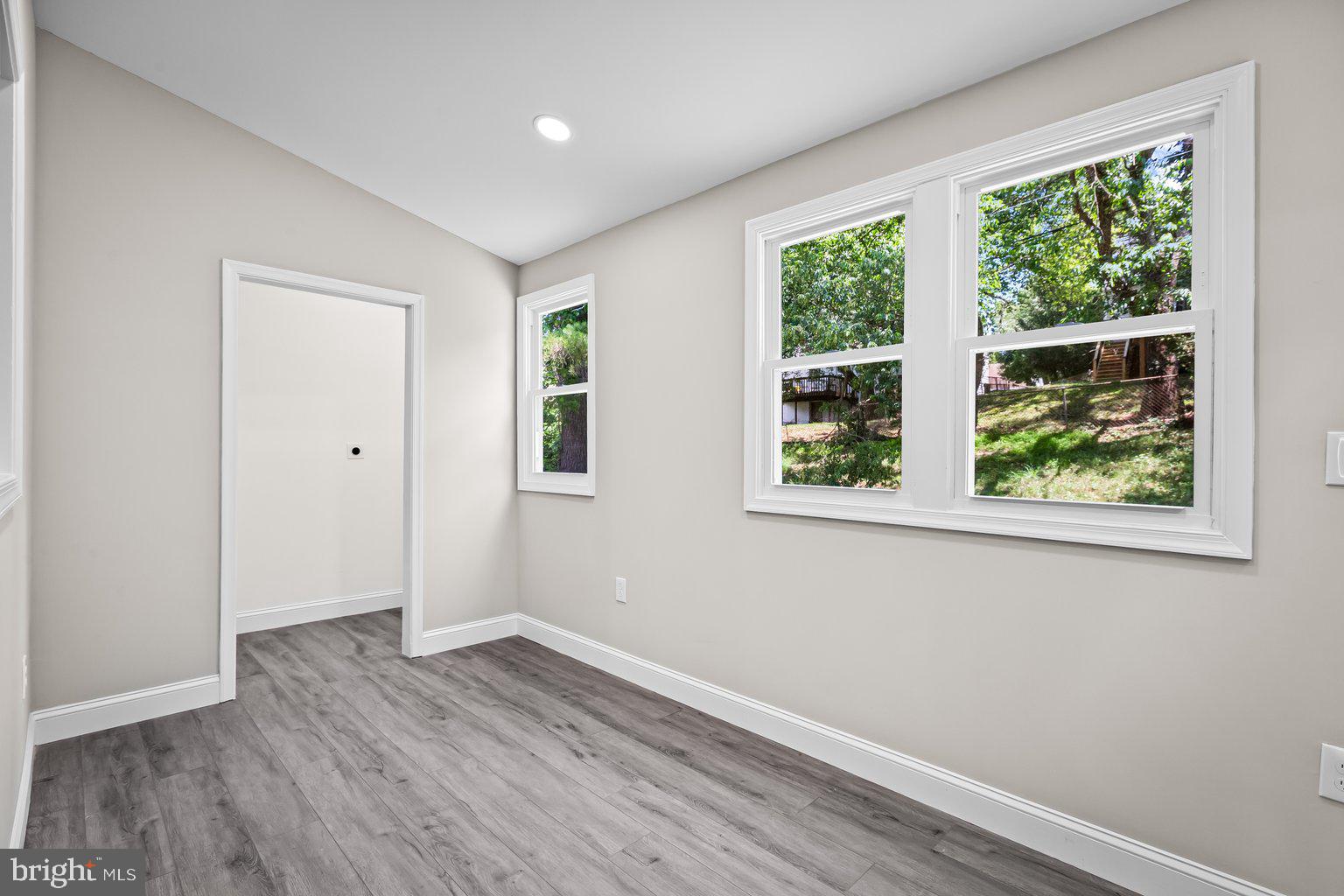 SILVER CREEK - Residential