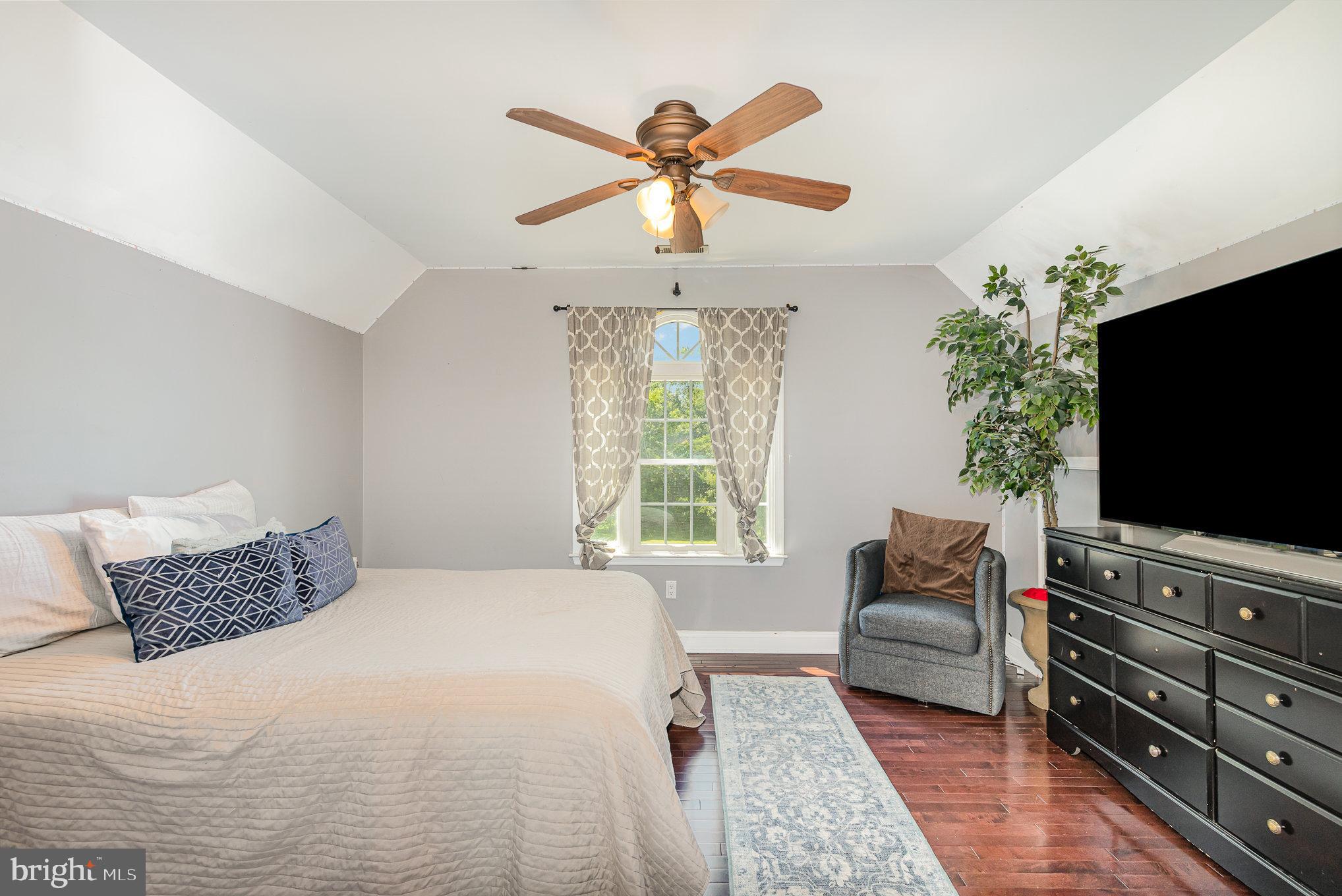 NORRISVILLE - Residential