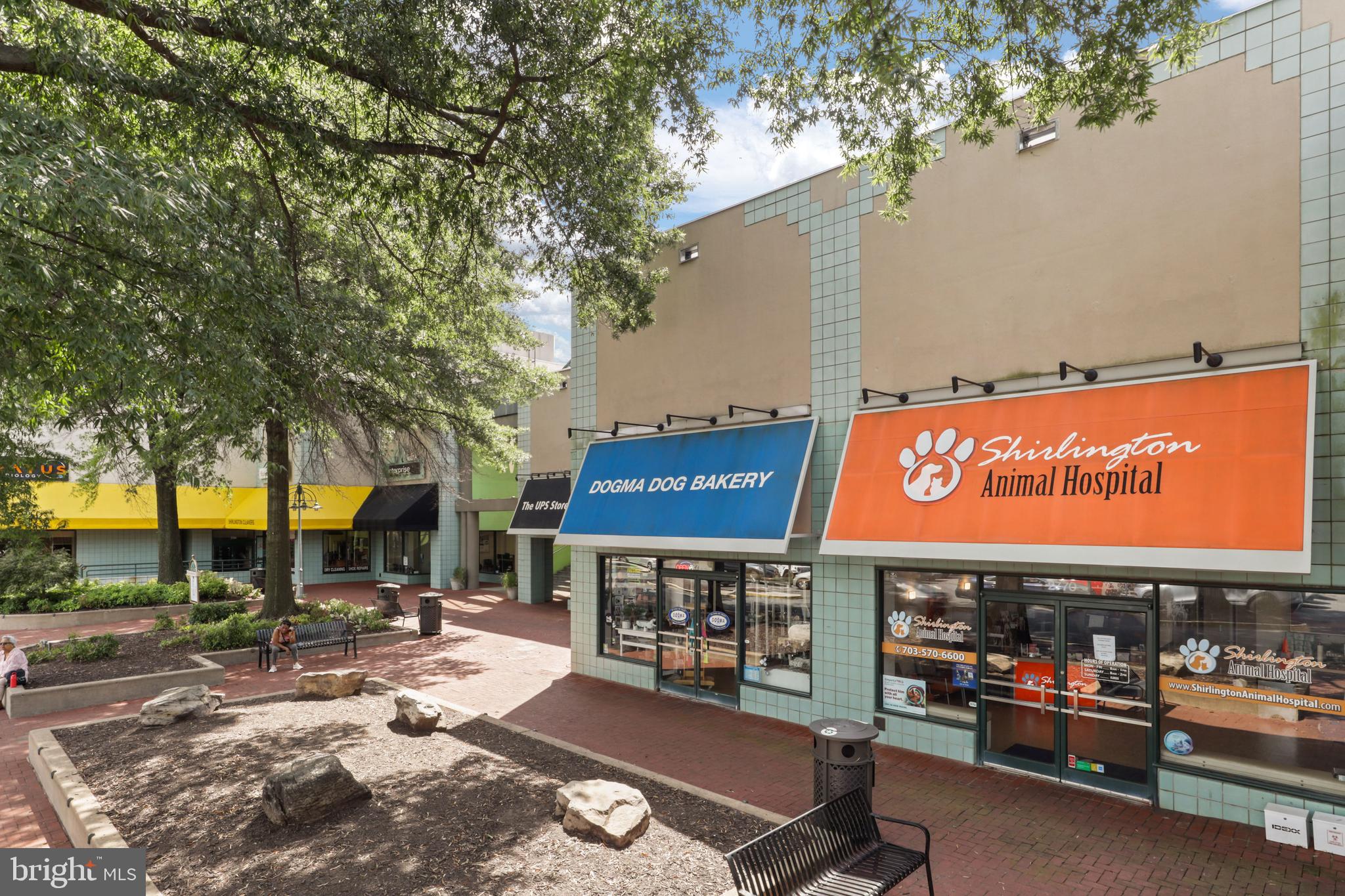 SKYLINE HOUSE - Residential