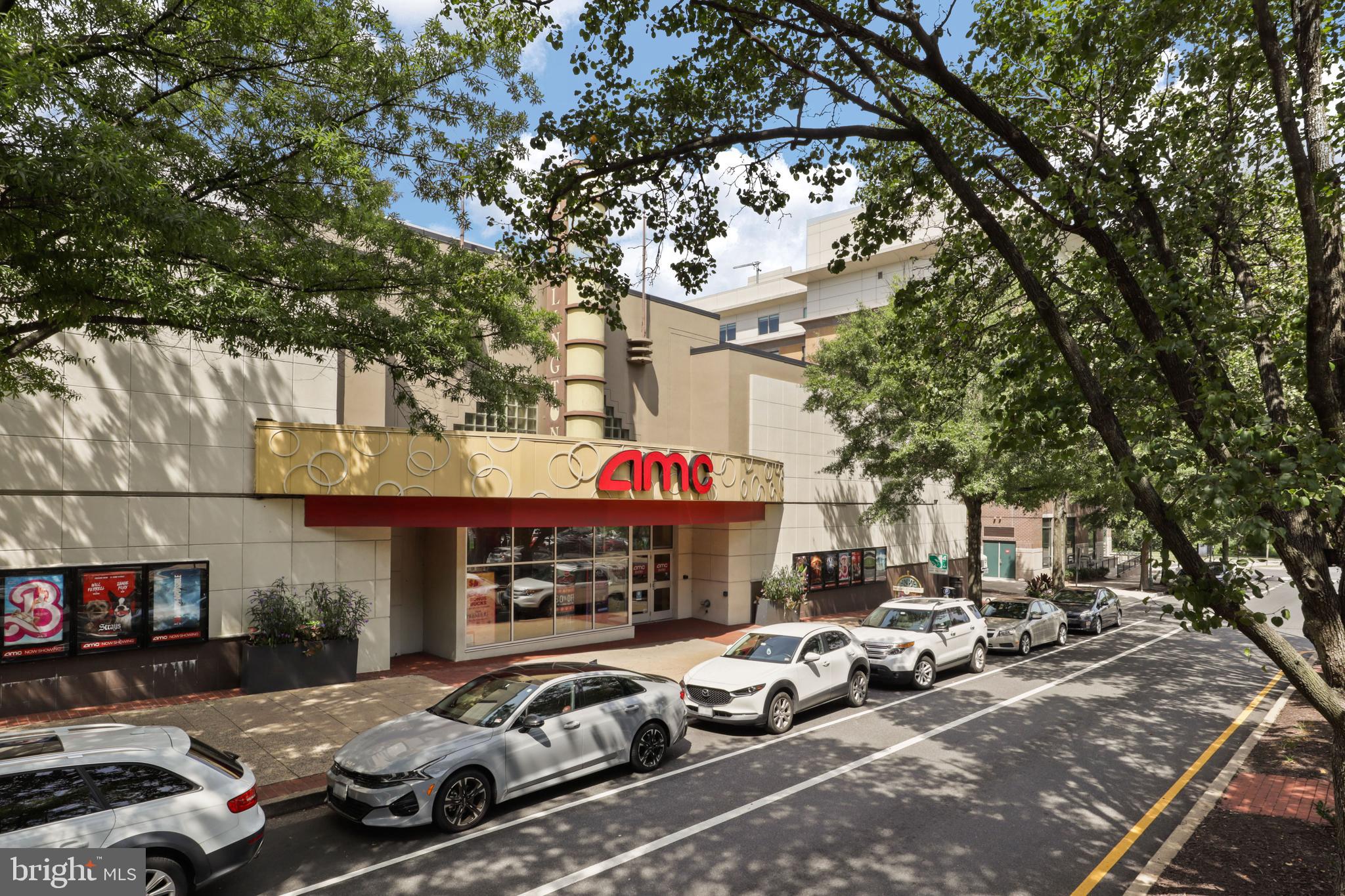 SKYLINE HOUSE - Residential