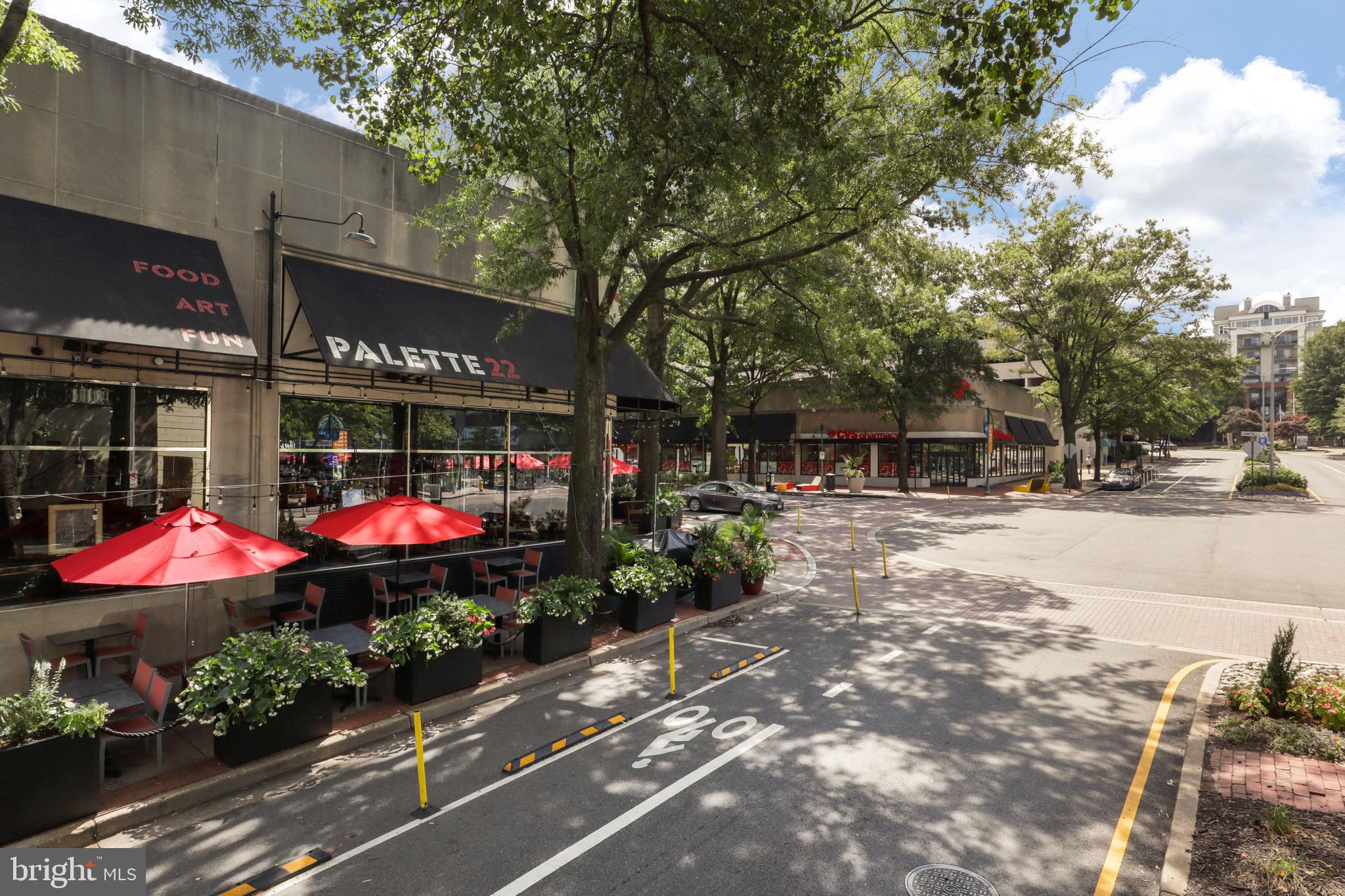 SKYLINE HOUSE - Residential