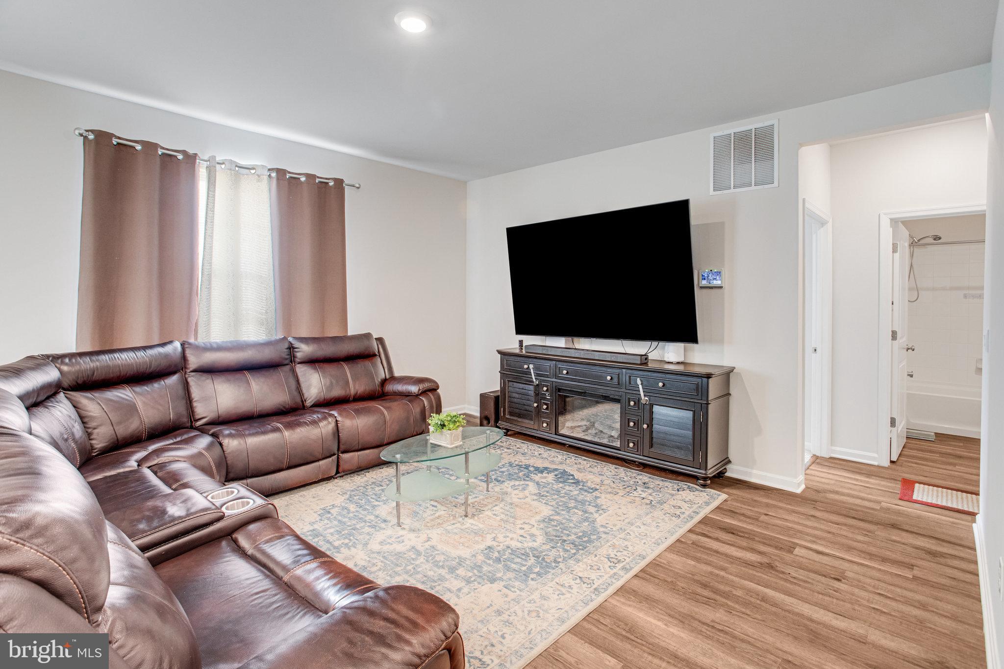 WOOD LANDING ESTATES - Residential