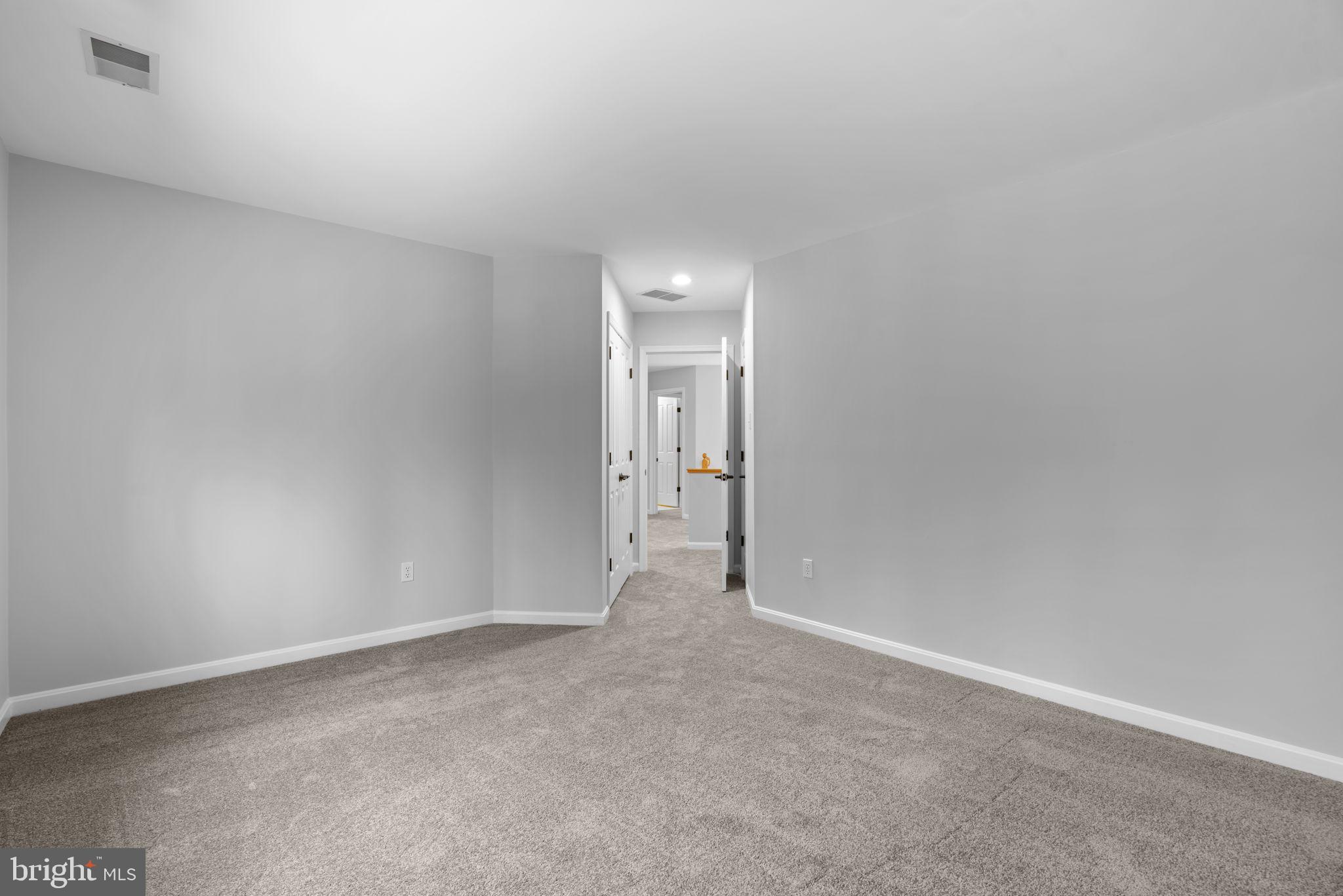 VILLAGE OF HICKORY RIDGE - Residential