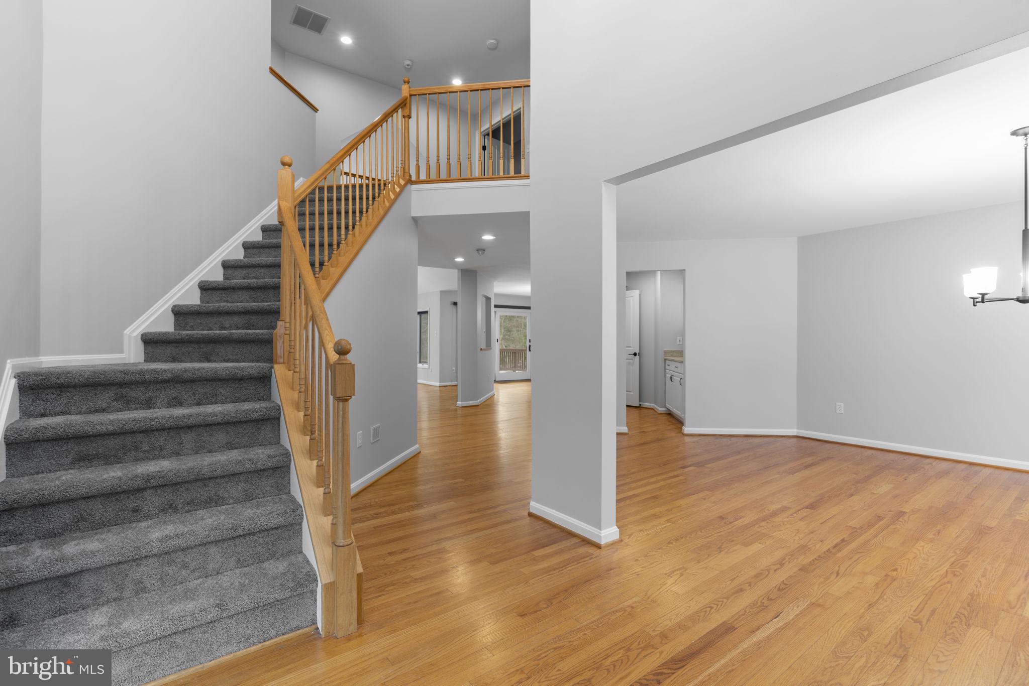 VILLAGE OF HICKORY RIDGE - Residential