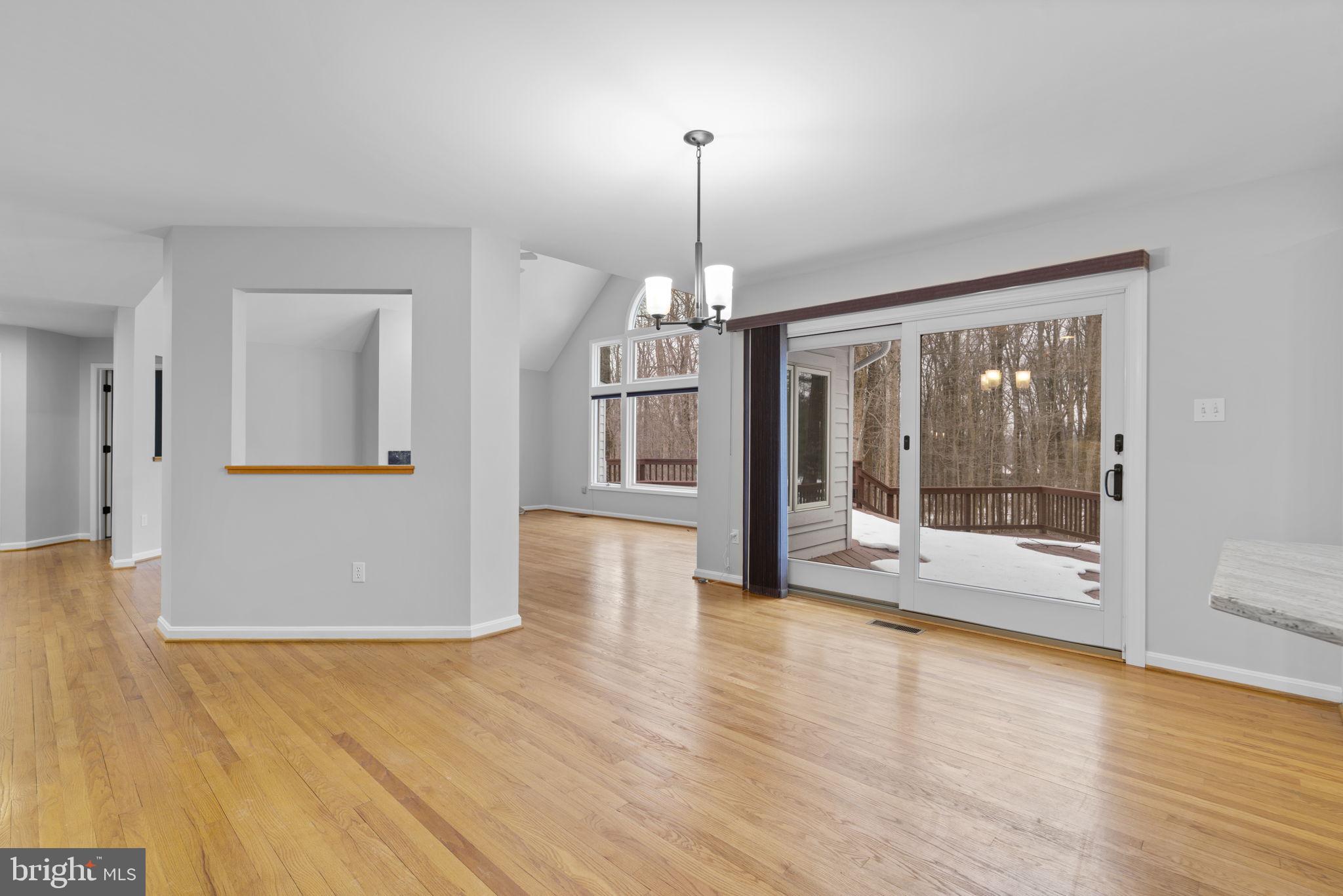 VILLAGE OF HICKORY RIDGE - Residential