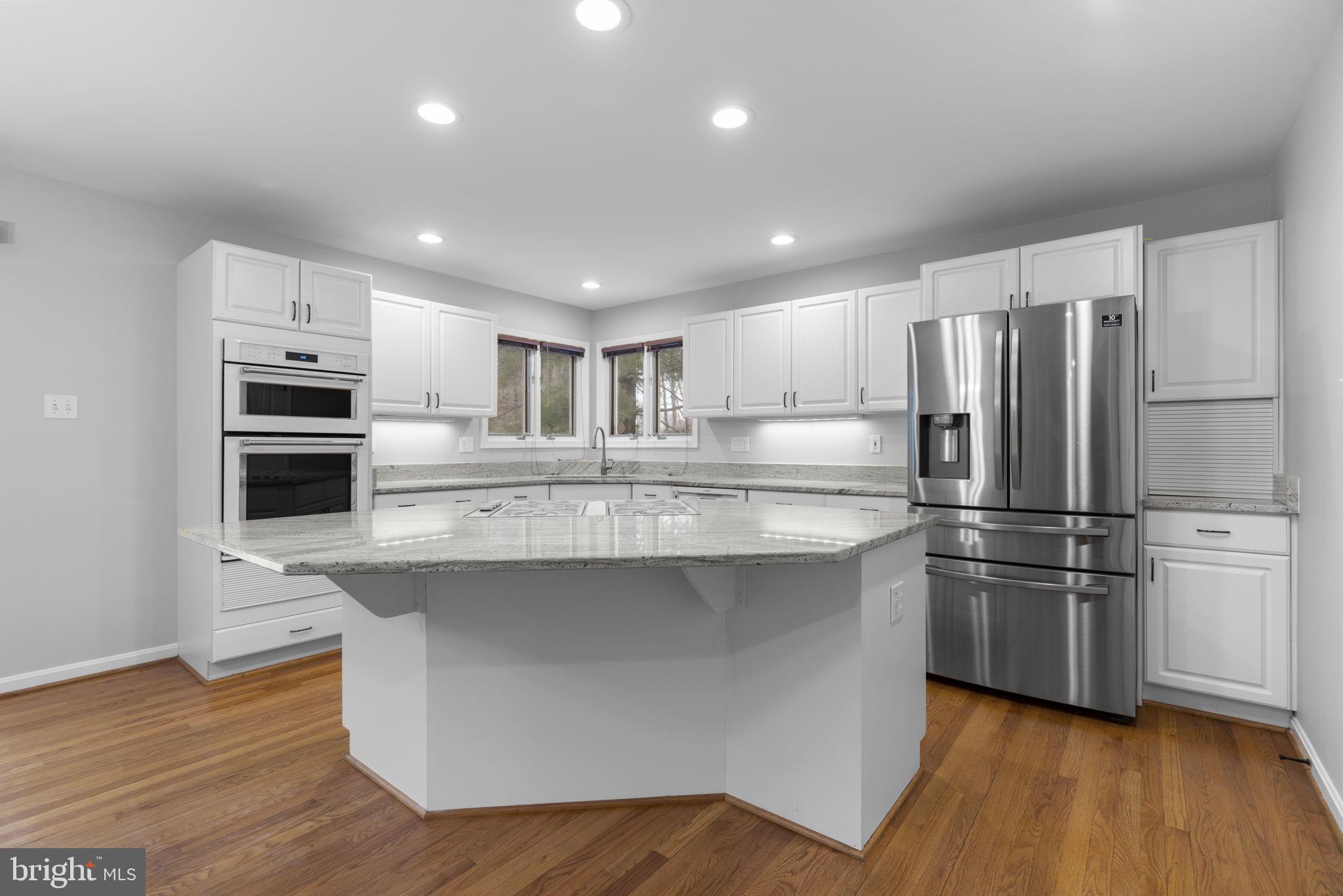 VILLAGE OF HICKORY RIDGE - Residential