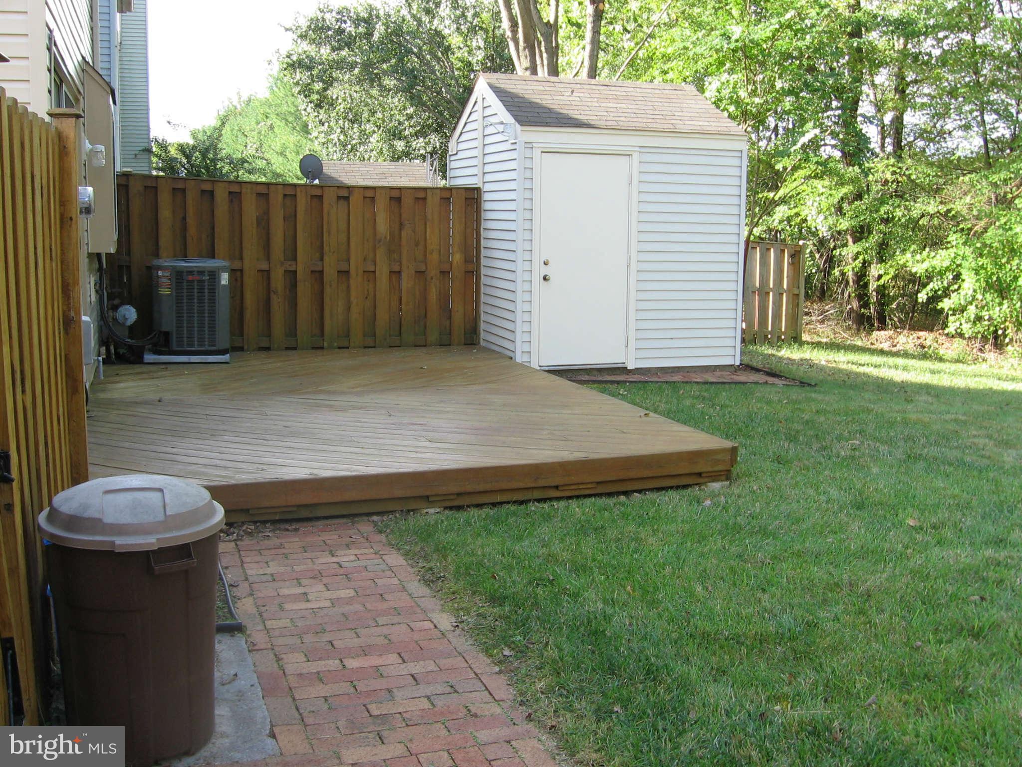 WOODSTONE - Residential Lease