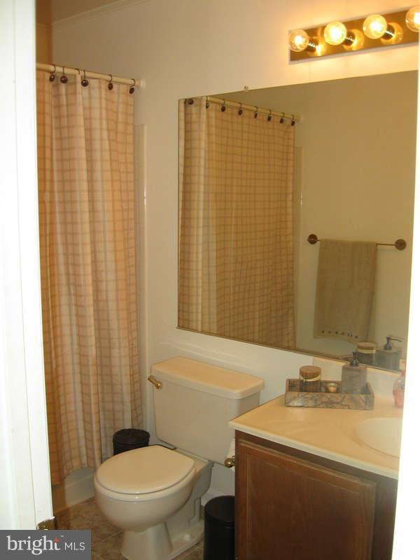 WOODSTONE - Residential Lease