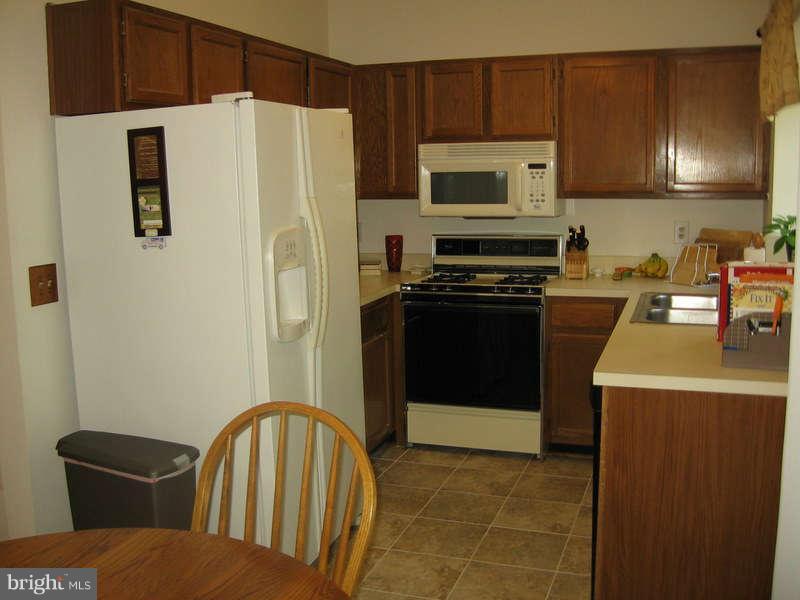 WOODSTONE - Residential Lease