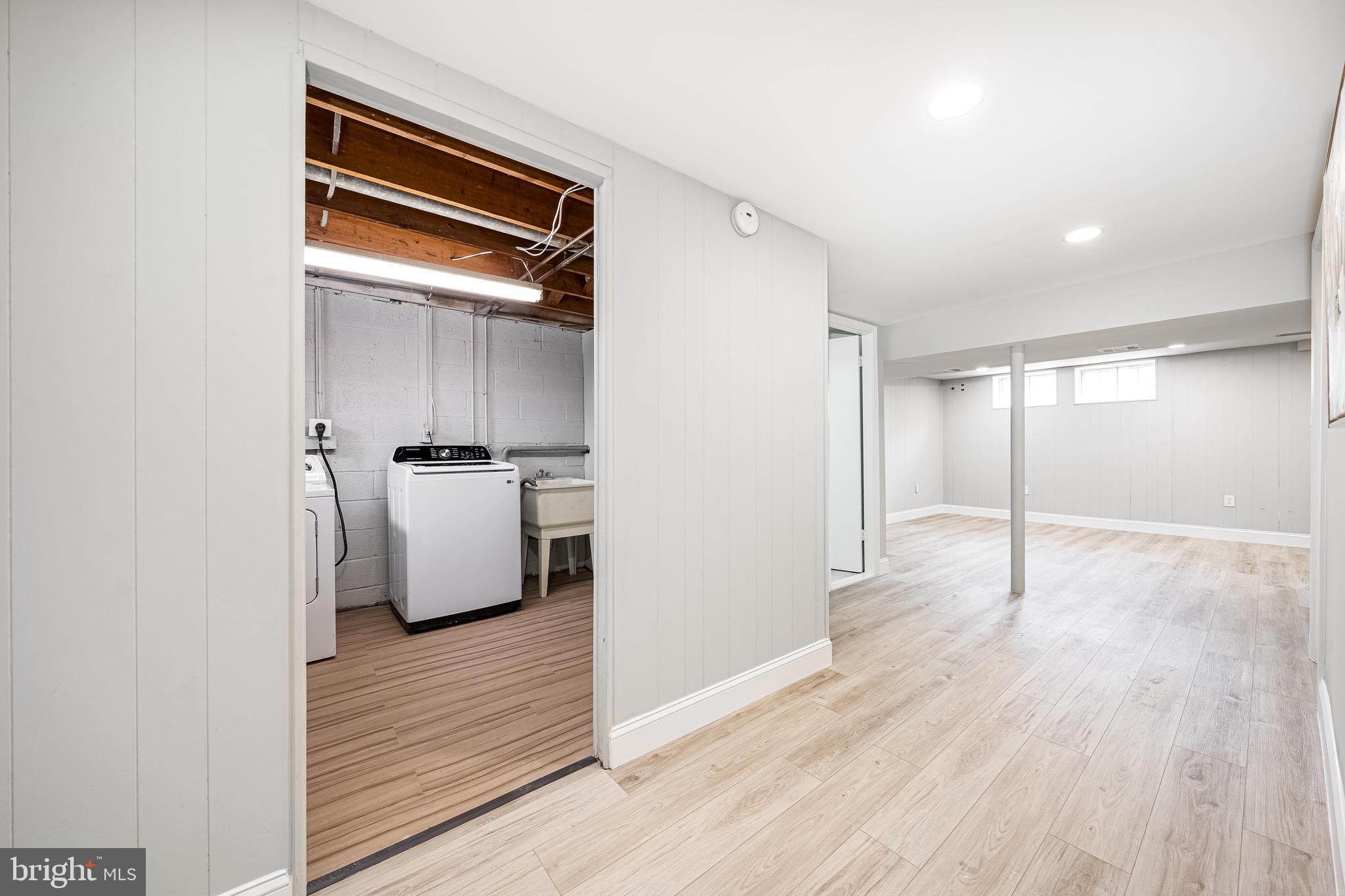 ANDOVER HEIGHTS - Residential