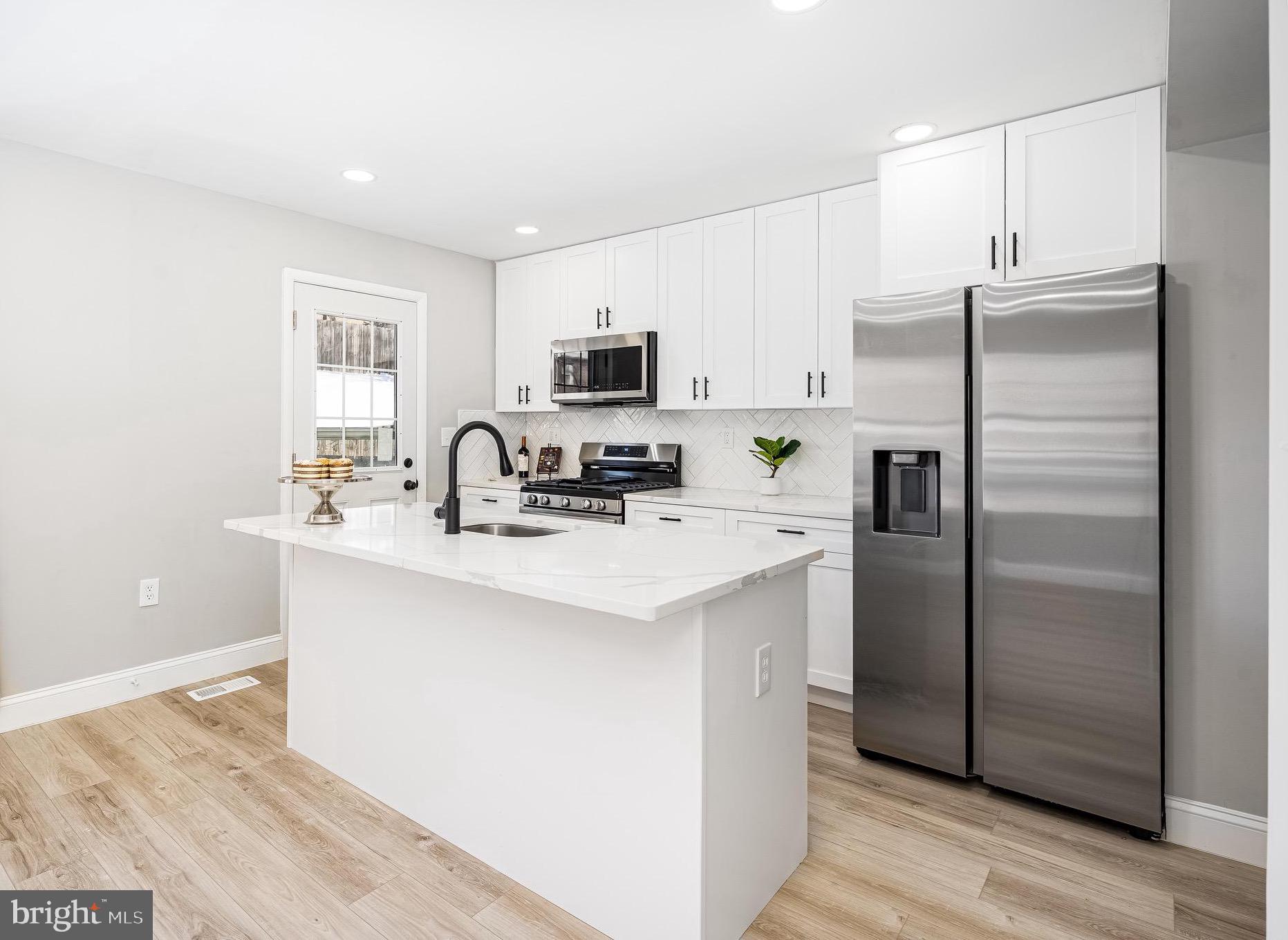 ANDOVER HEIGHTS - Residential