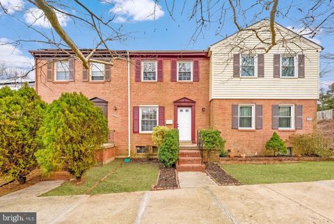 Condo For Sale - 8479 Imperial Drive #6-I<br/> LAUREL, MD 20708