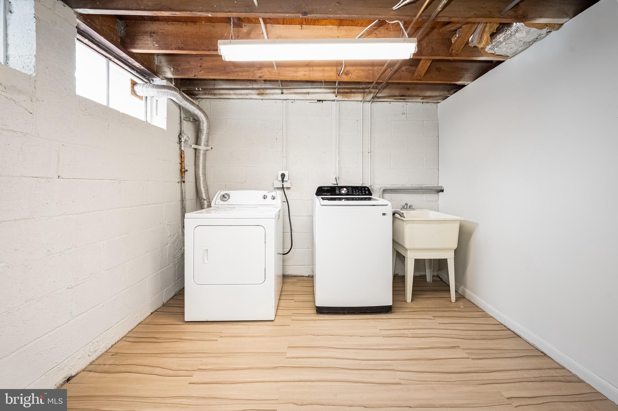 ANDOVER HEIGHTS - Residential