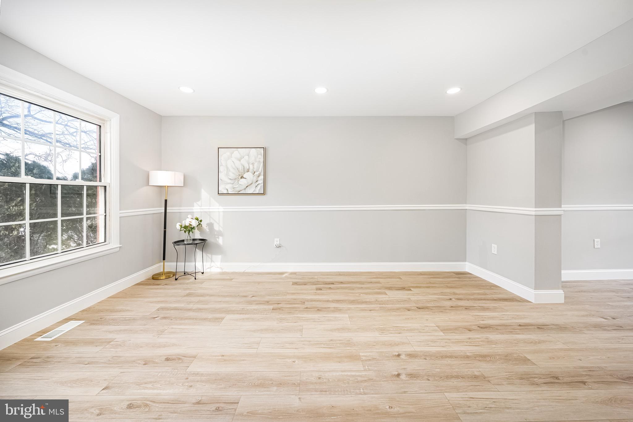 ANDOVER HEIGHTS - Residential