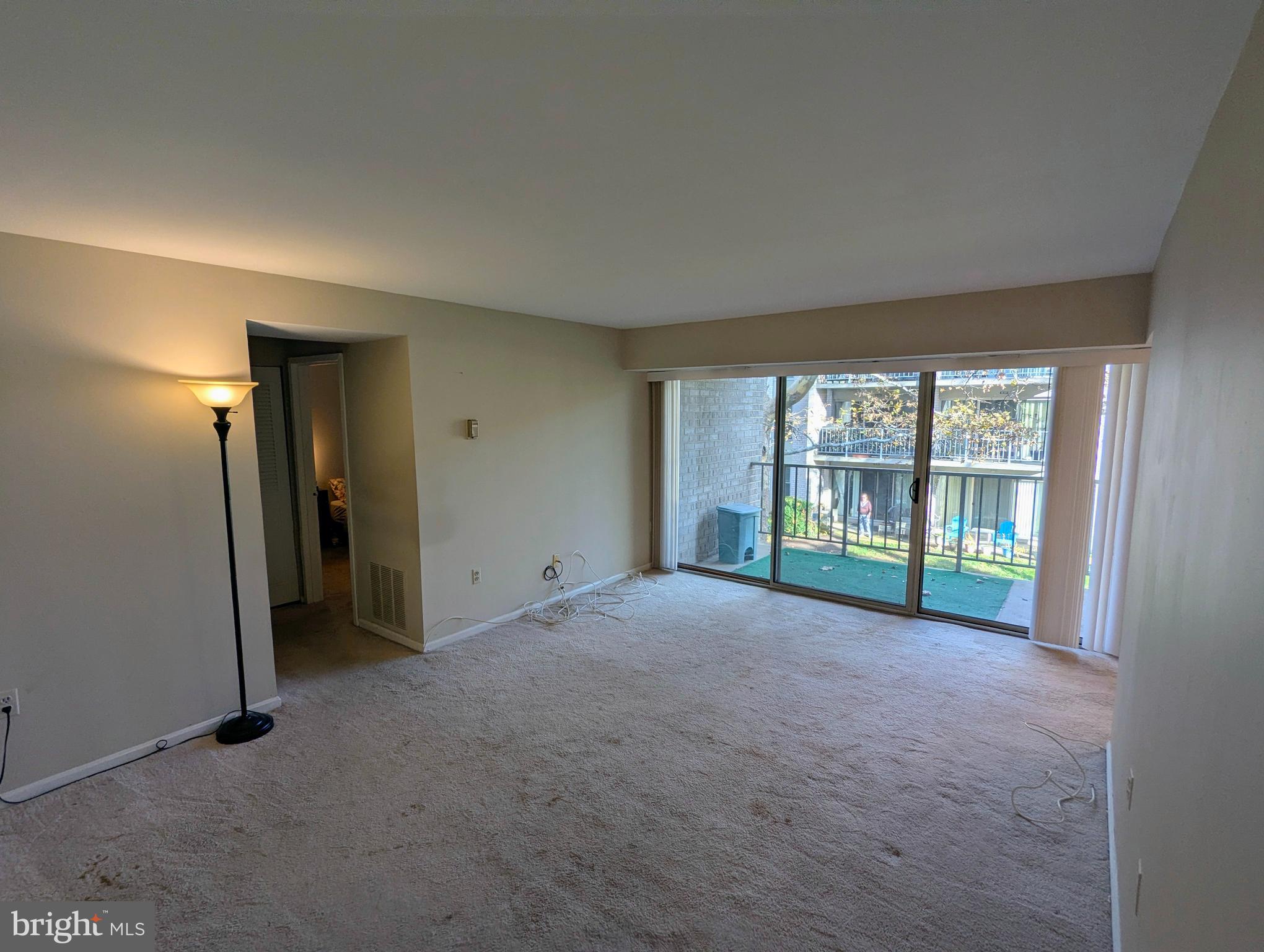 CANTERBURY SQUARE - Residential