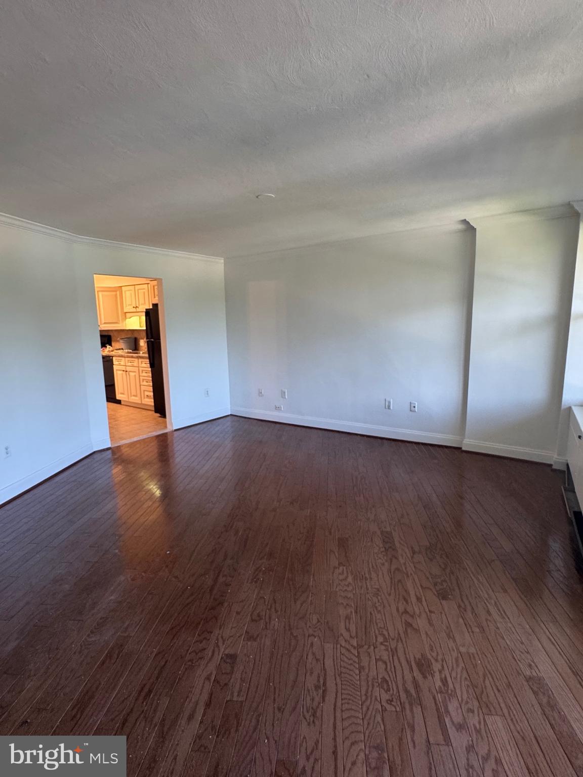 SUTTON TERRACE - Residential