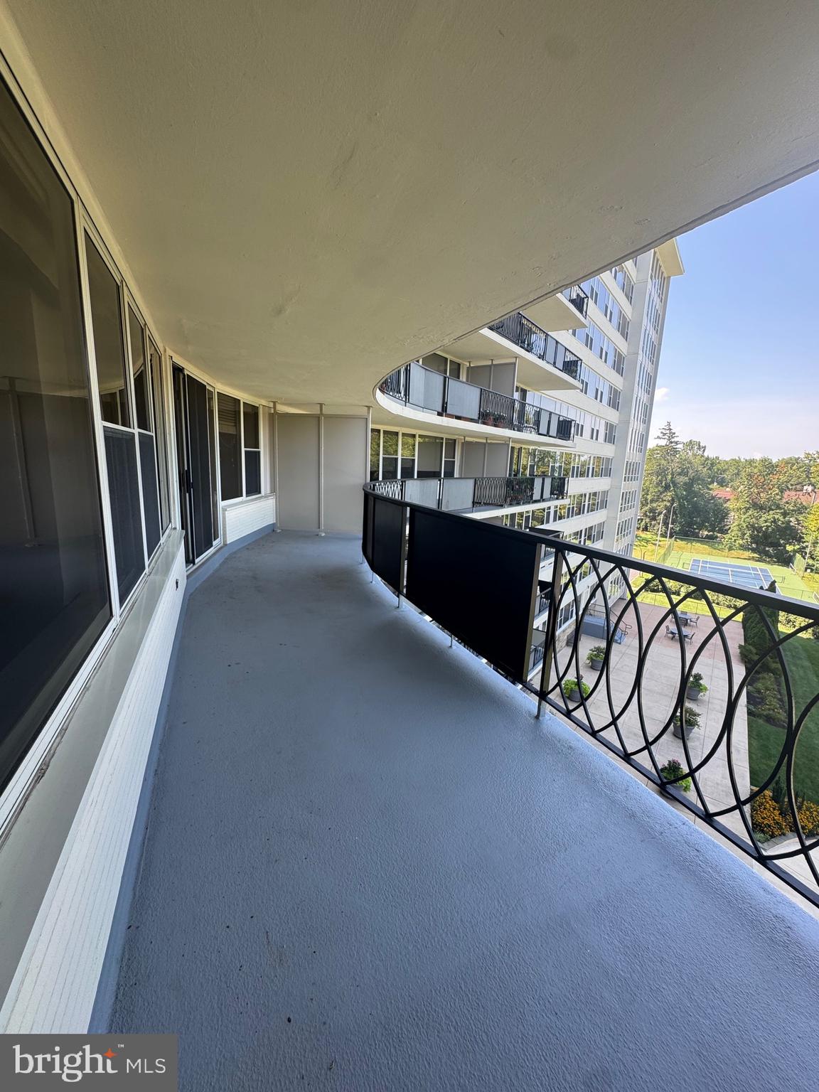 SUTTON TERRACE - Residential