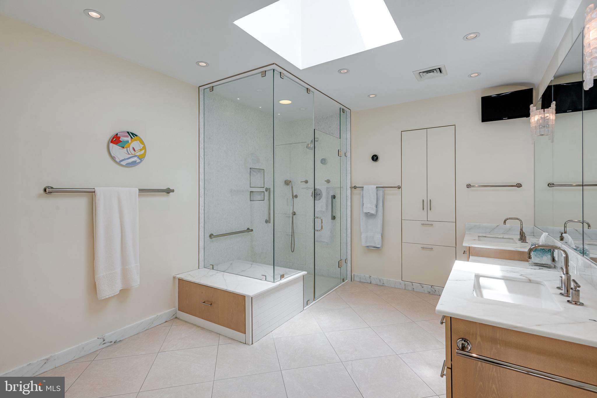 MERION STATION - Residential