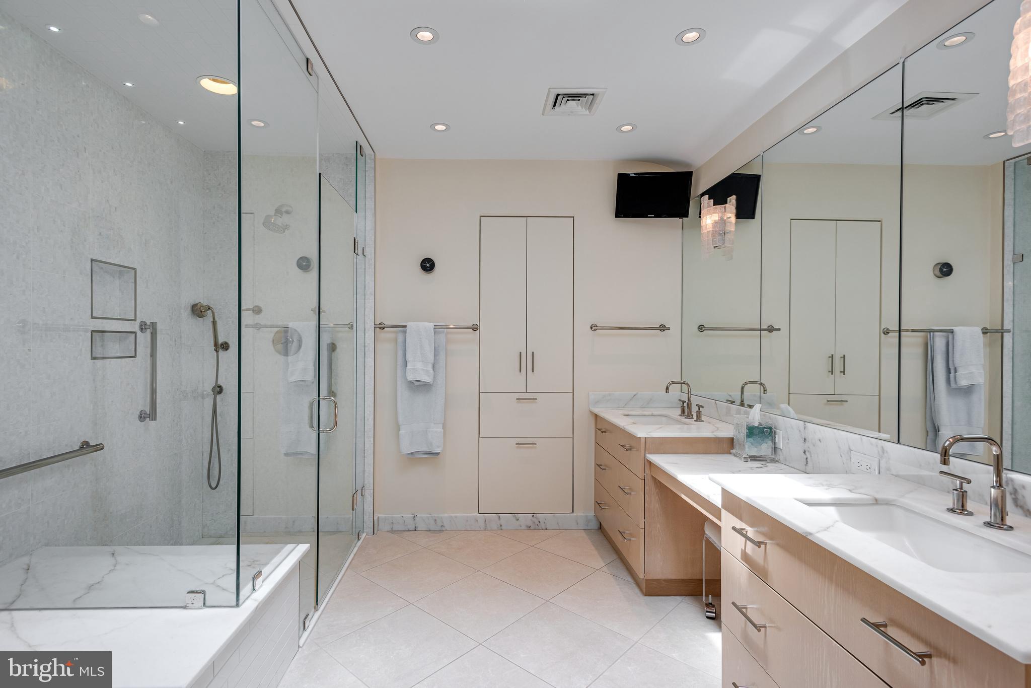 MERION STATION - Residential