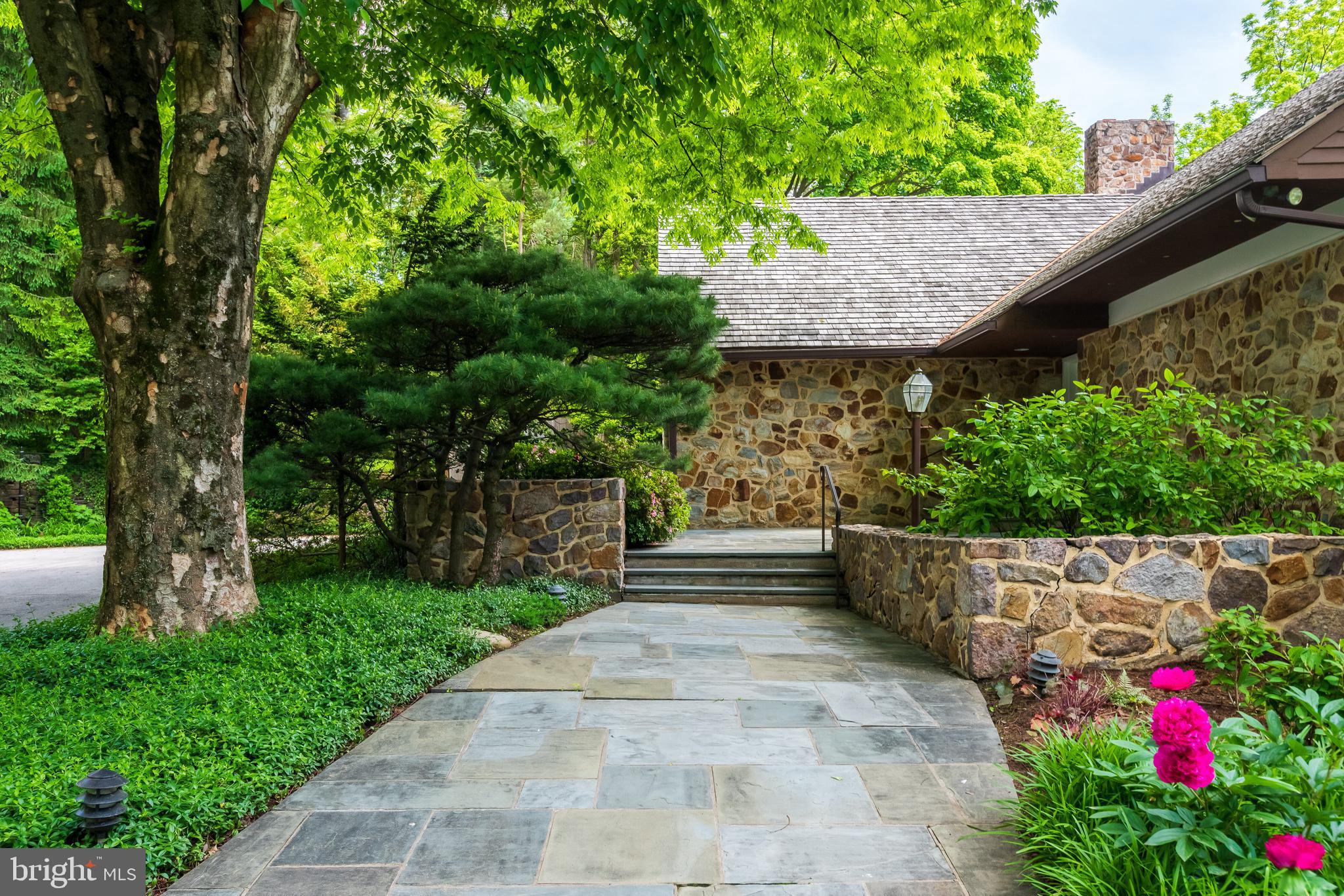 MERION STATION - Residential