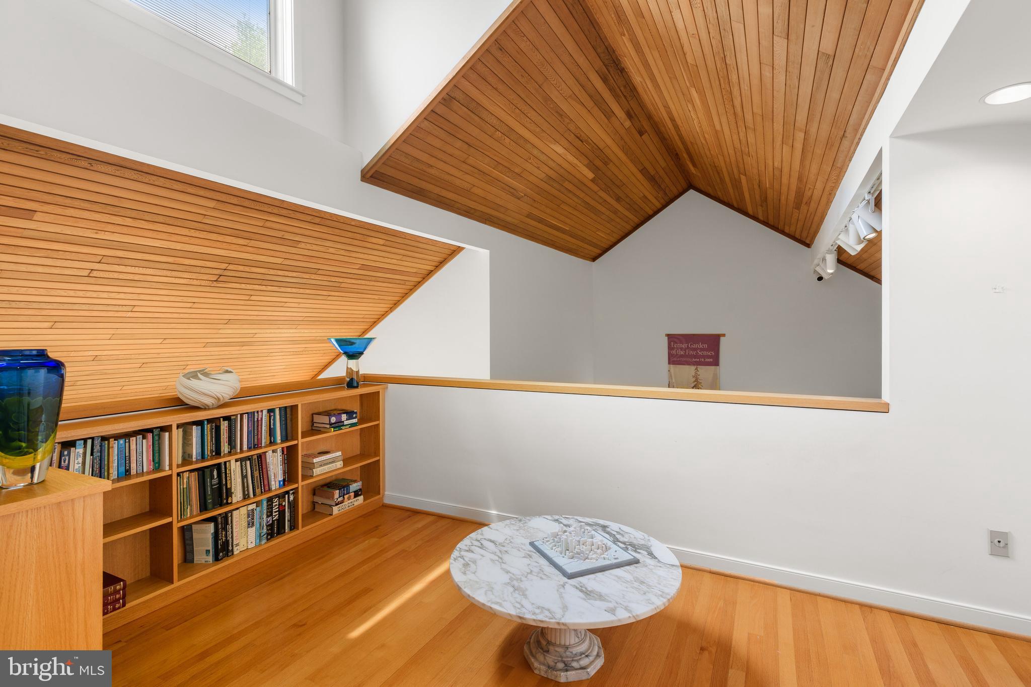 MERION STATION - Residential