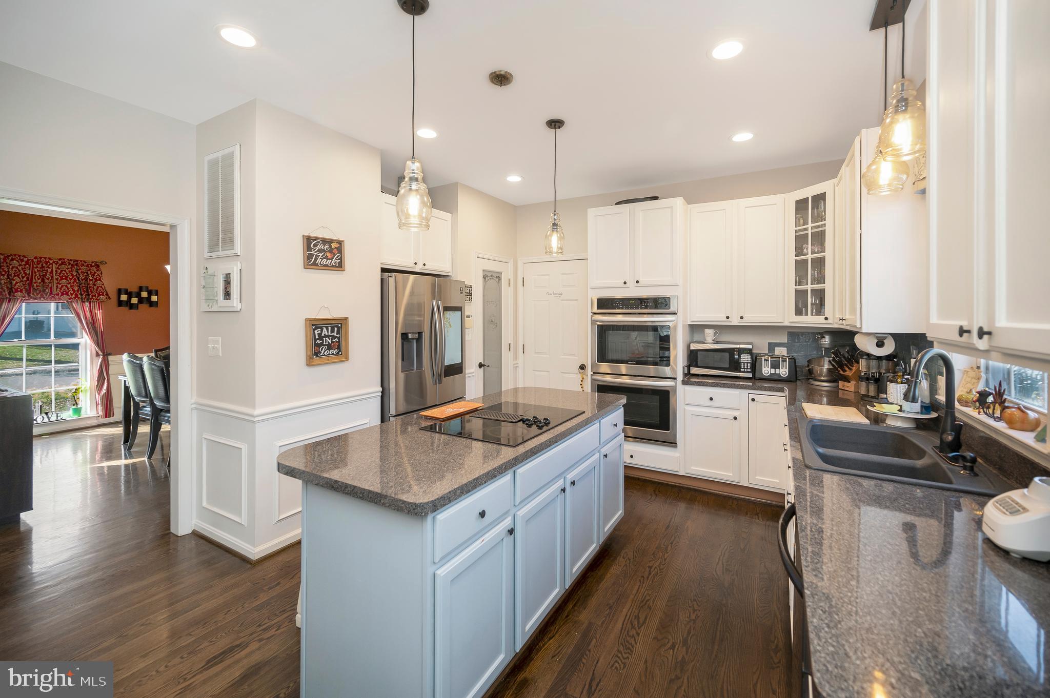 RIVER CLUB - Residential