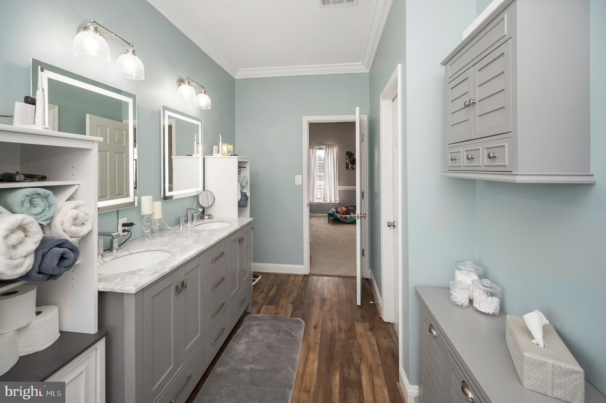 RIVER CLUB - Residential