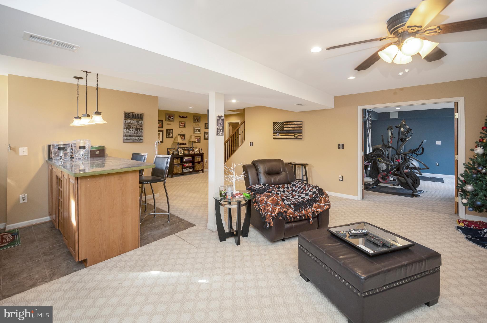 RIVER CLUB - Residential