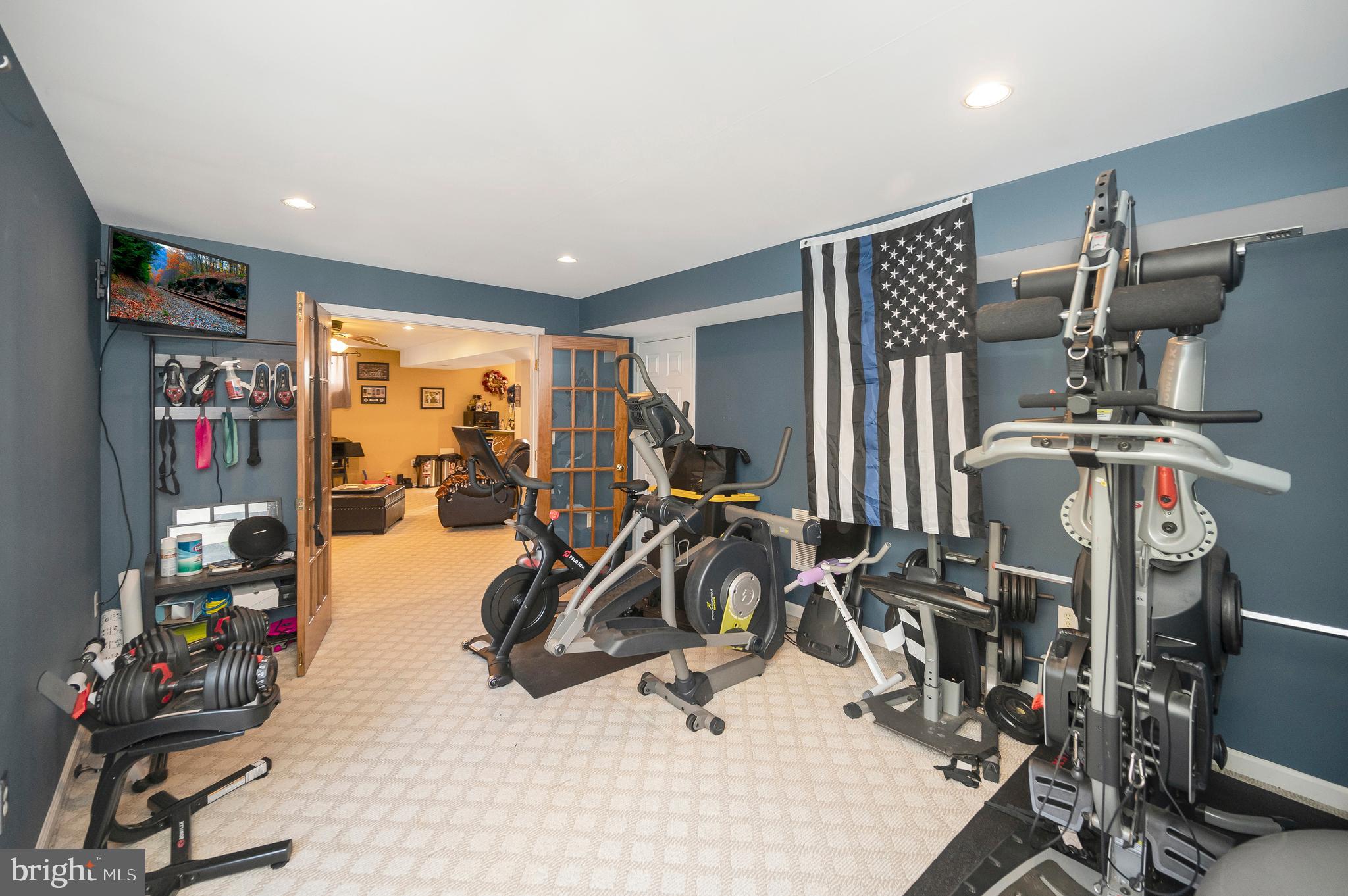 RIVER CLUB - Residential