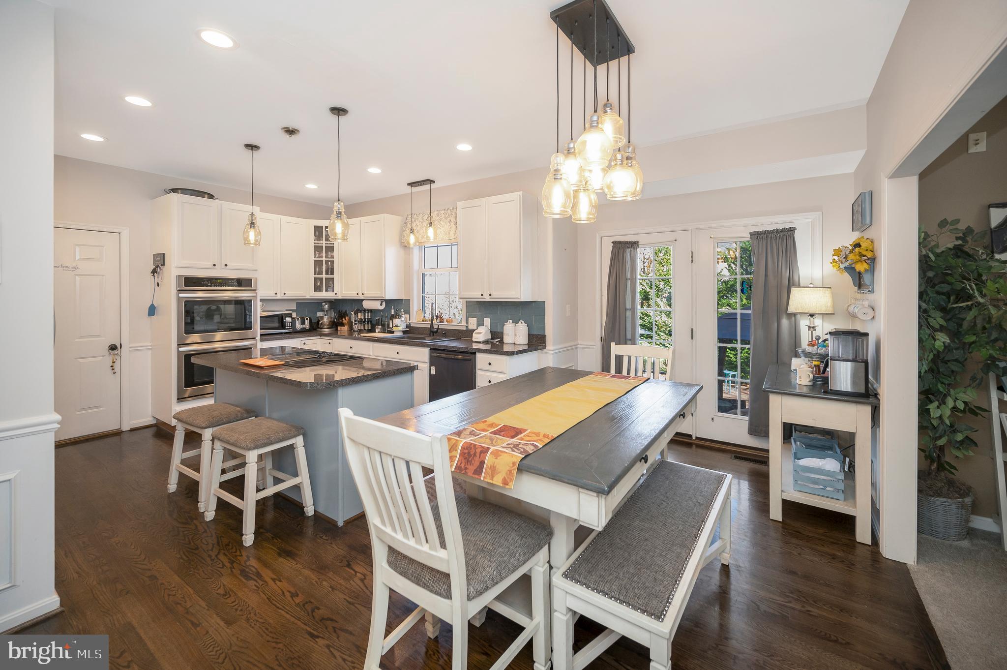 RIVER CLUB - Residential