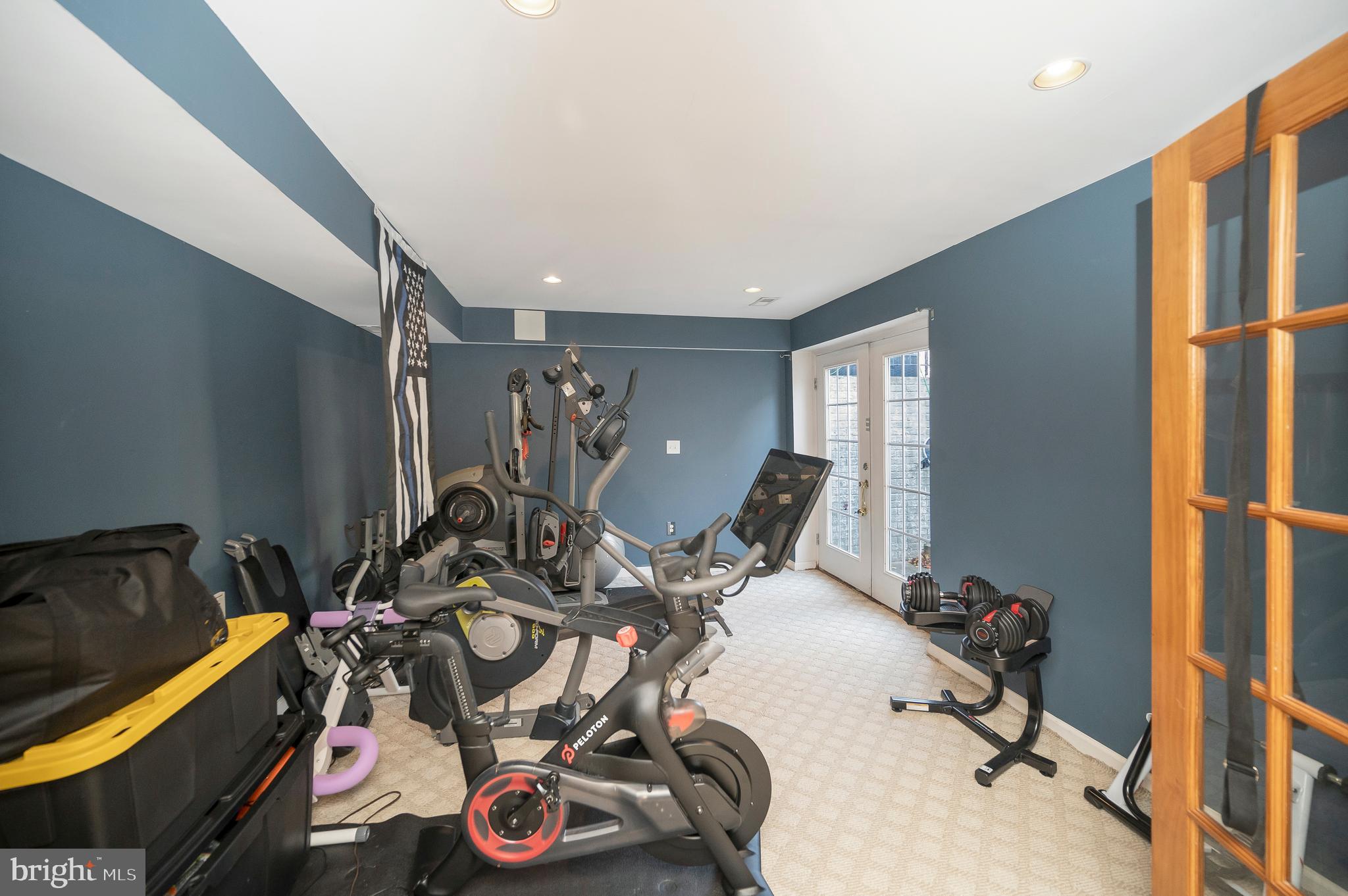 RIVER CLUB - Residential