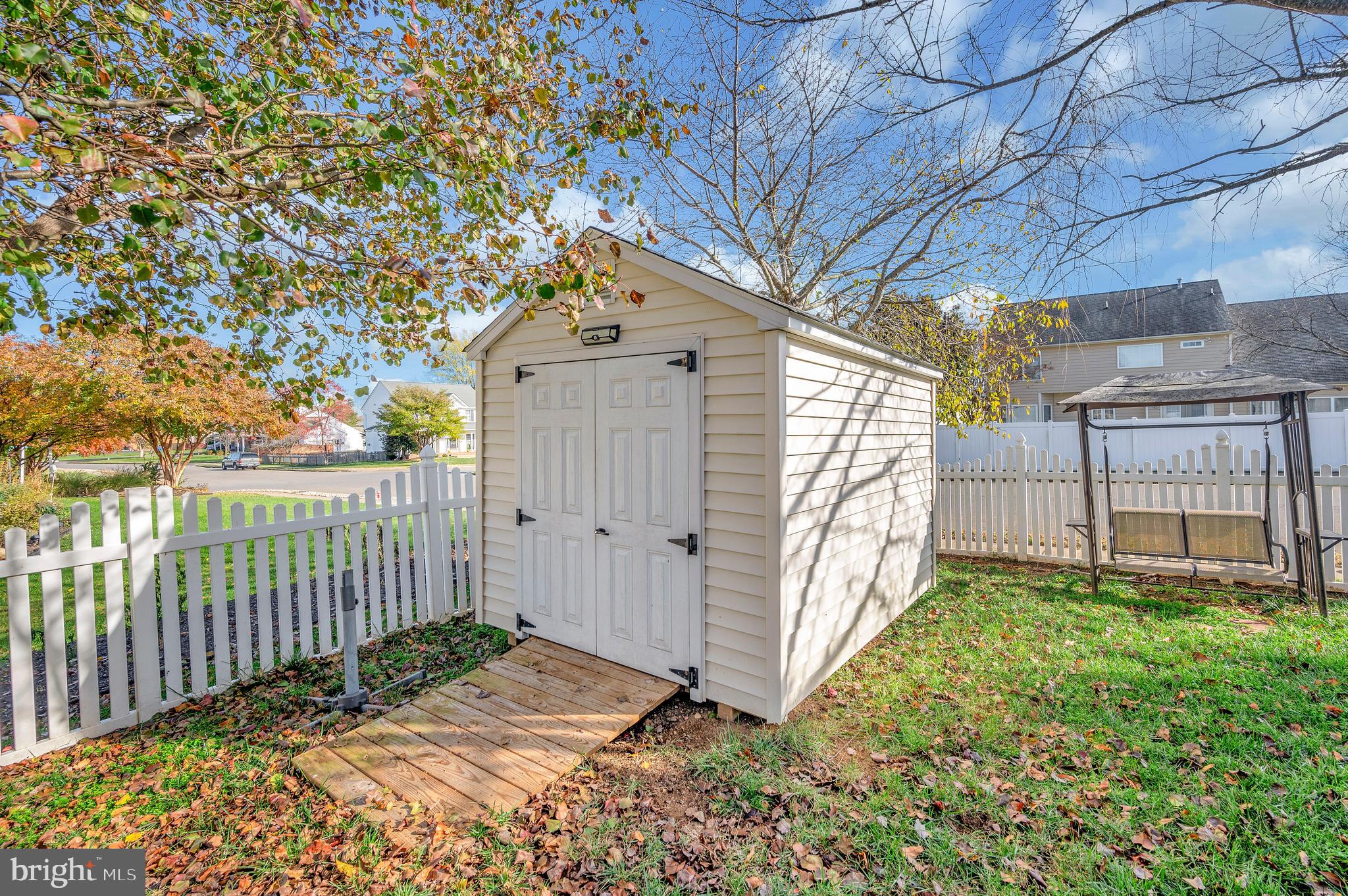 RIVER CLUB - Residential