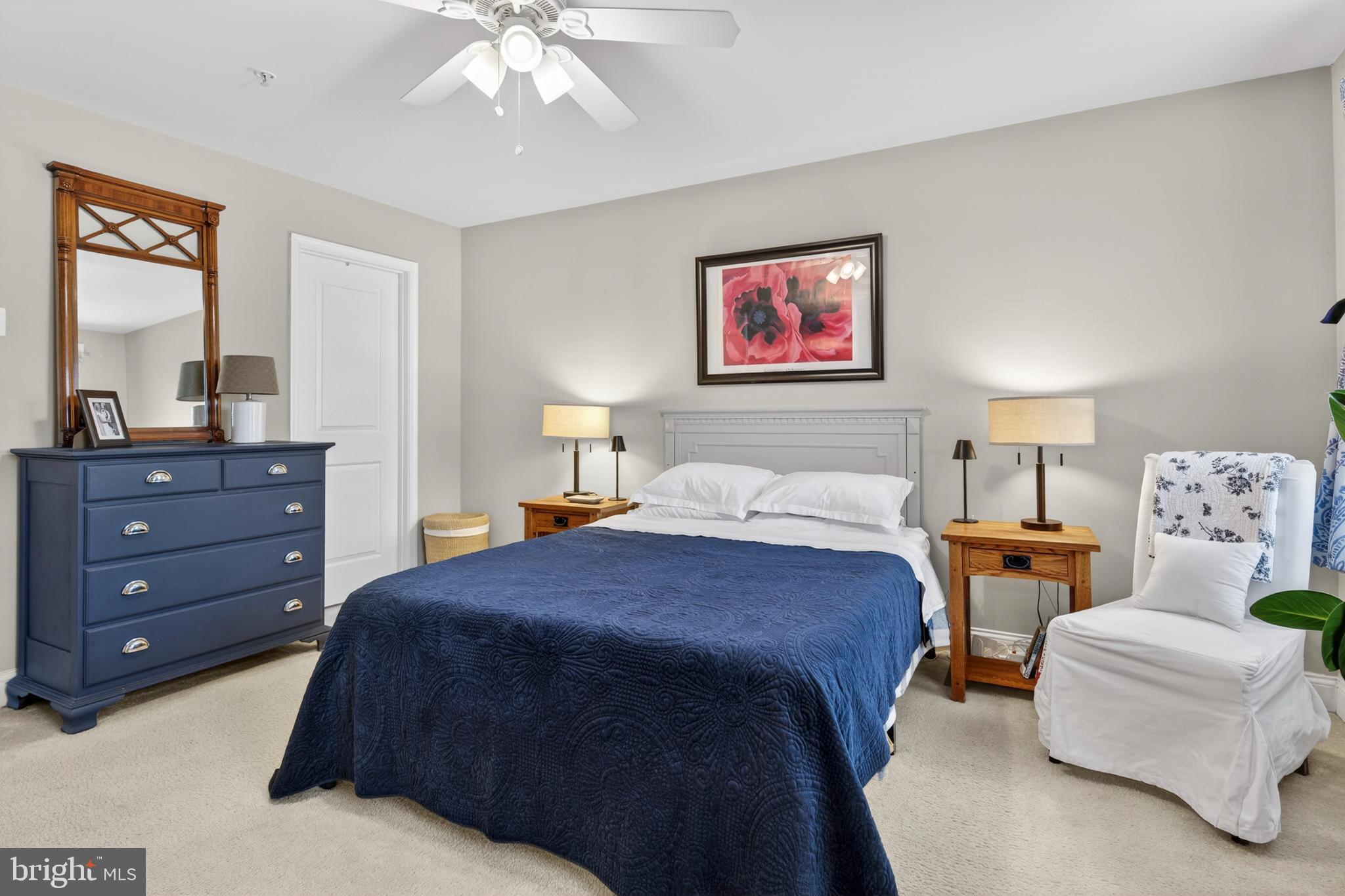 VILLAGE GREENS - Residential