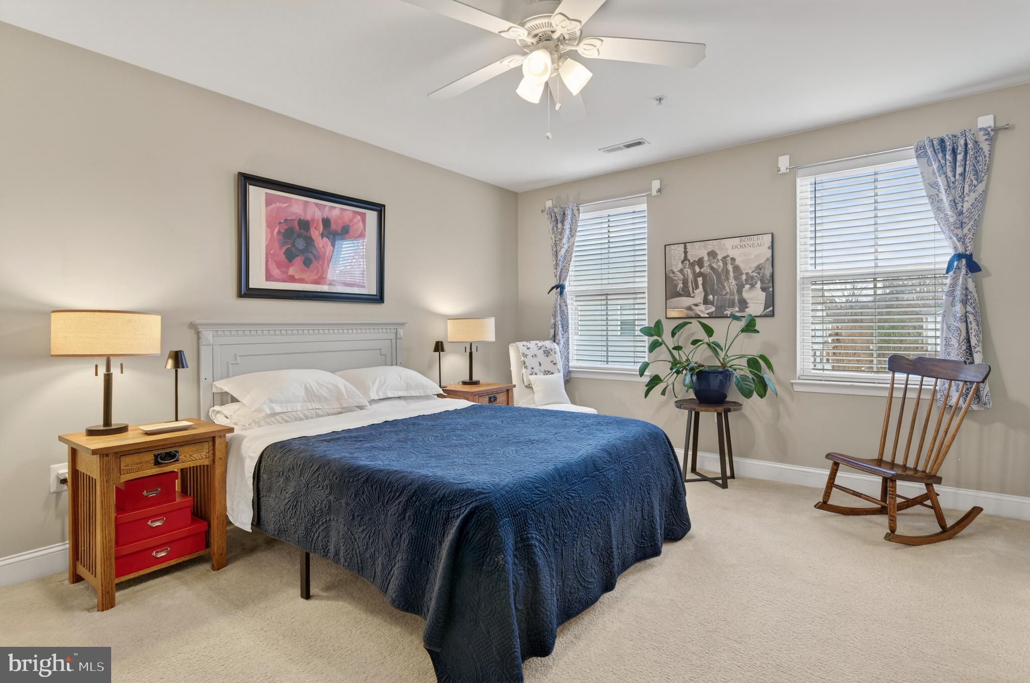 VILLAGE GREENS - Residential