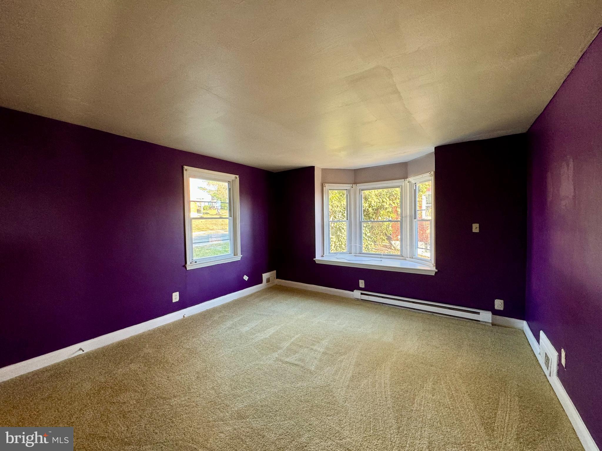 HAMILTON HILLS - Residential Lease