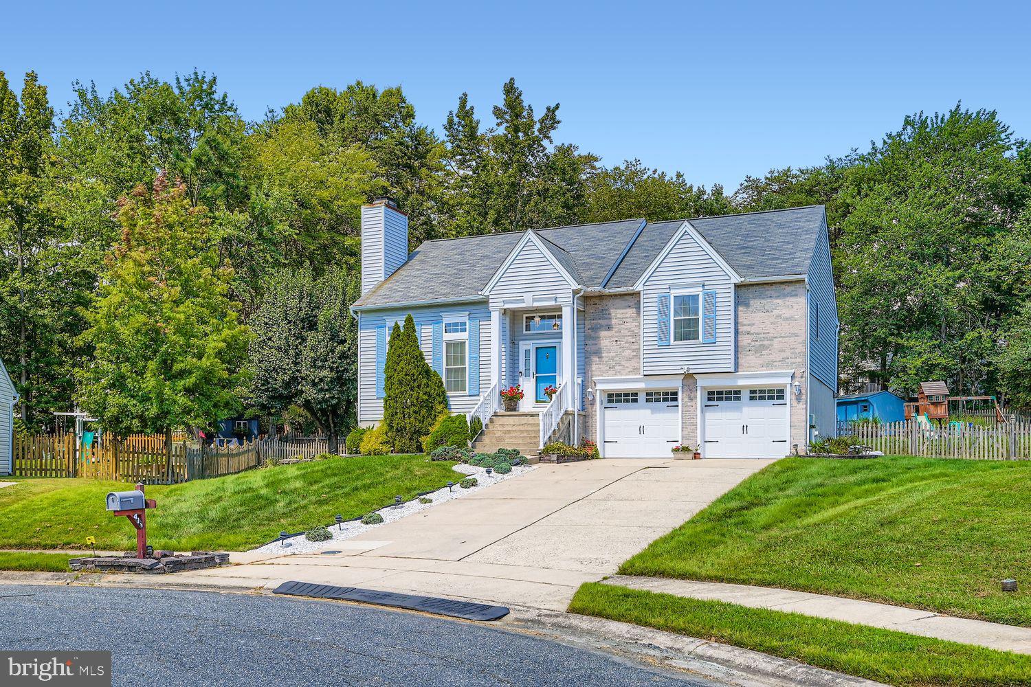 416 ARROW WOOD COURT