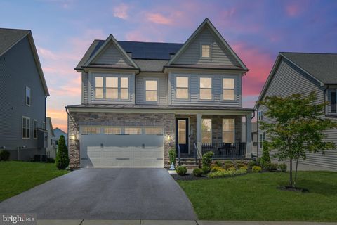 8516 SILVER LAUREL LANE FREDERICK MD 21704