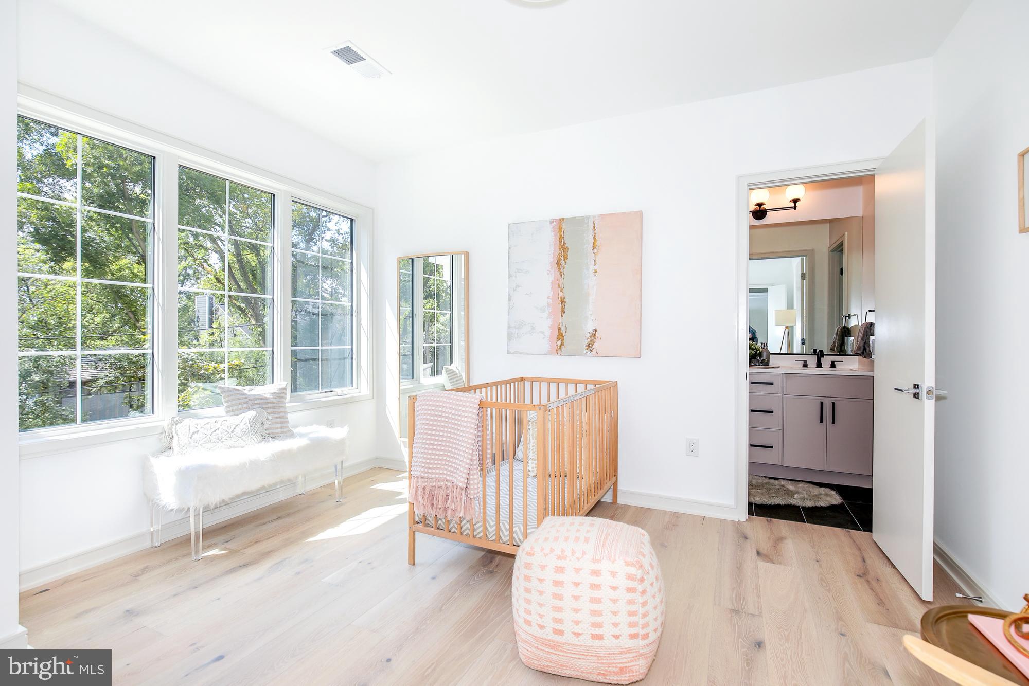 GLEN ECHO HEIGHTS - Residential