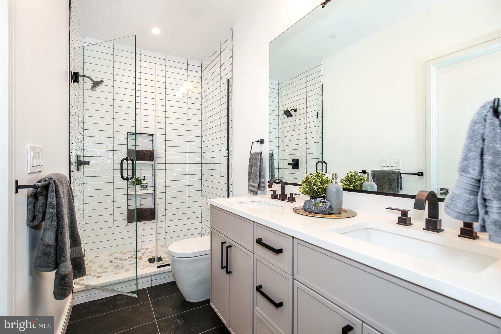 GLEN ECHO HEIGHTS - Residential