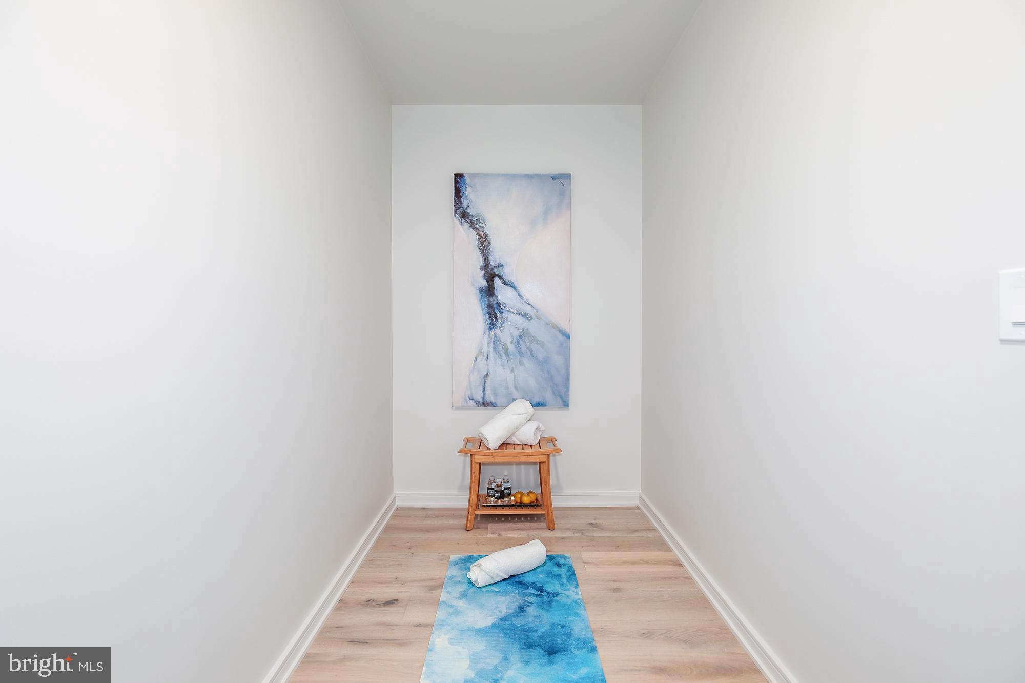 GLEN ECHO HEIGHTS - Residential