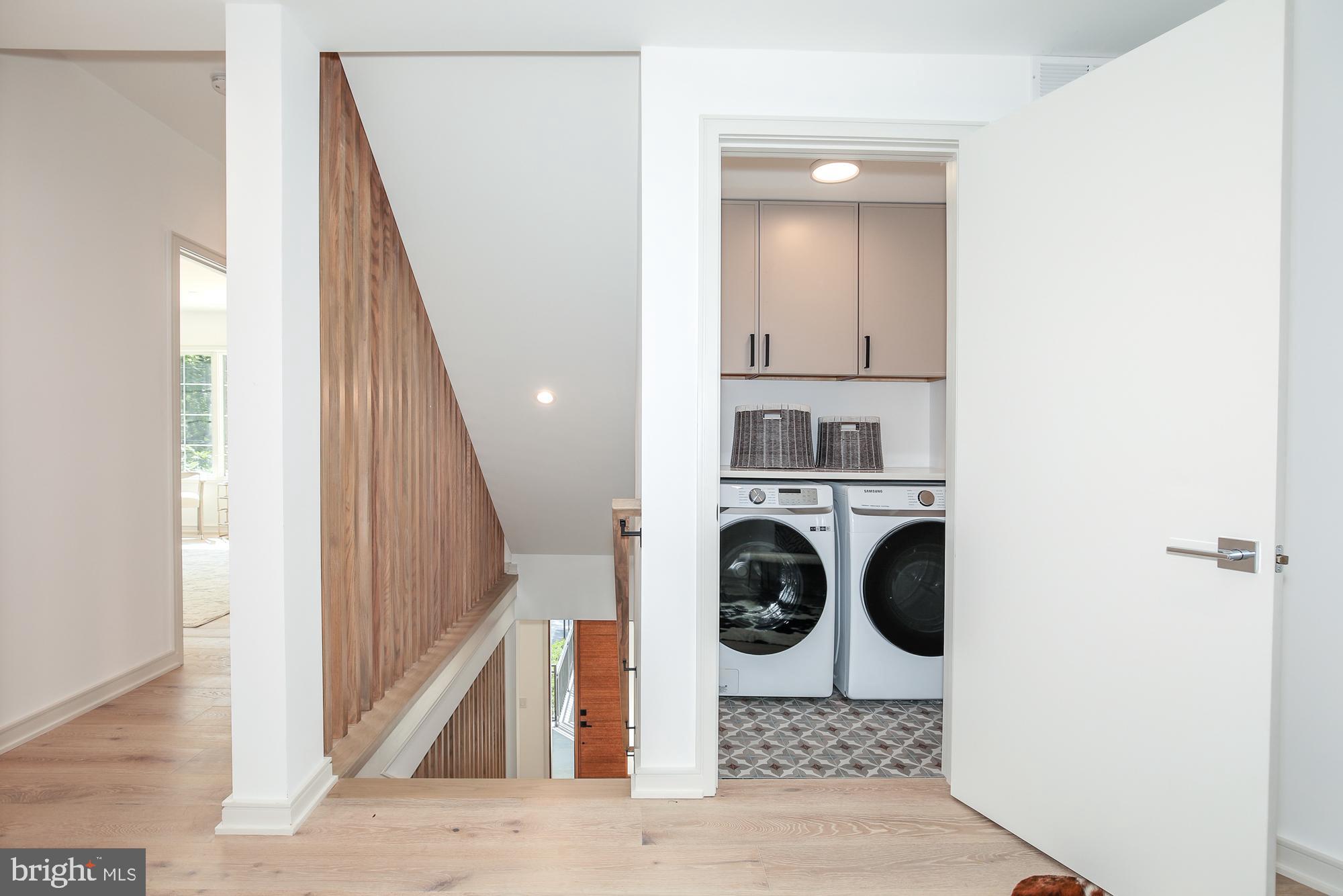 GLEN ECHO HEIGHTS - Residential