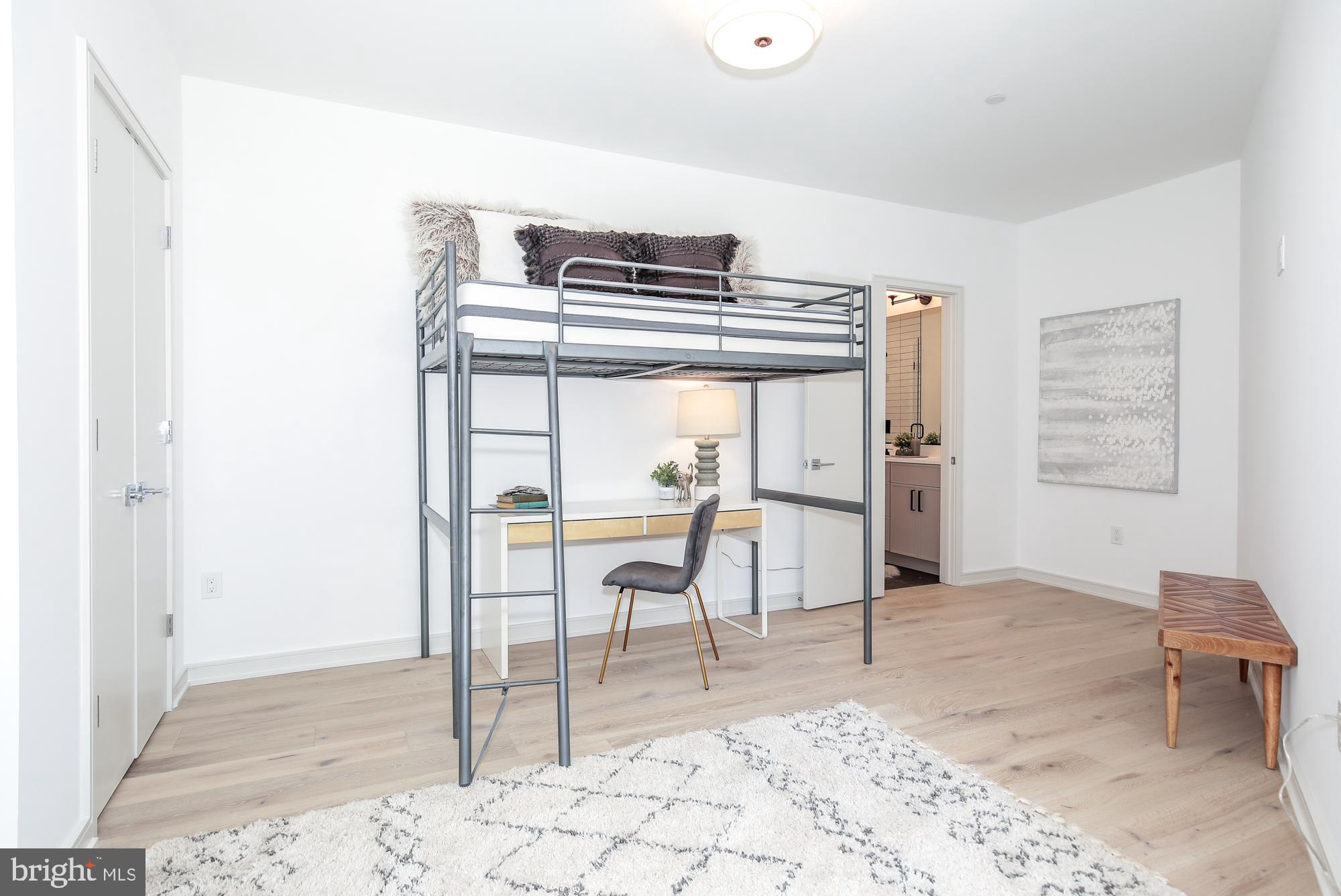 GLEN ECHO HEIGHTS - Residential