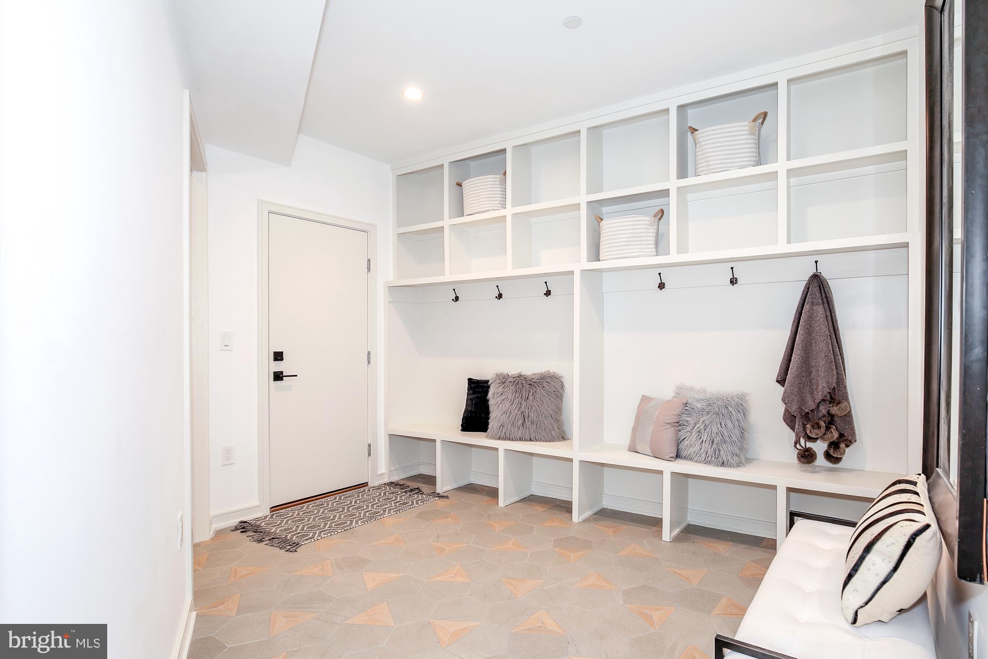 GLEN ECHO HEIGHTS - Residential