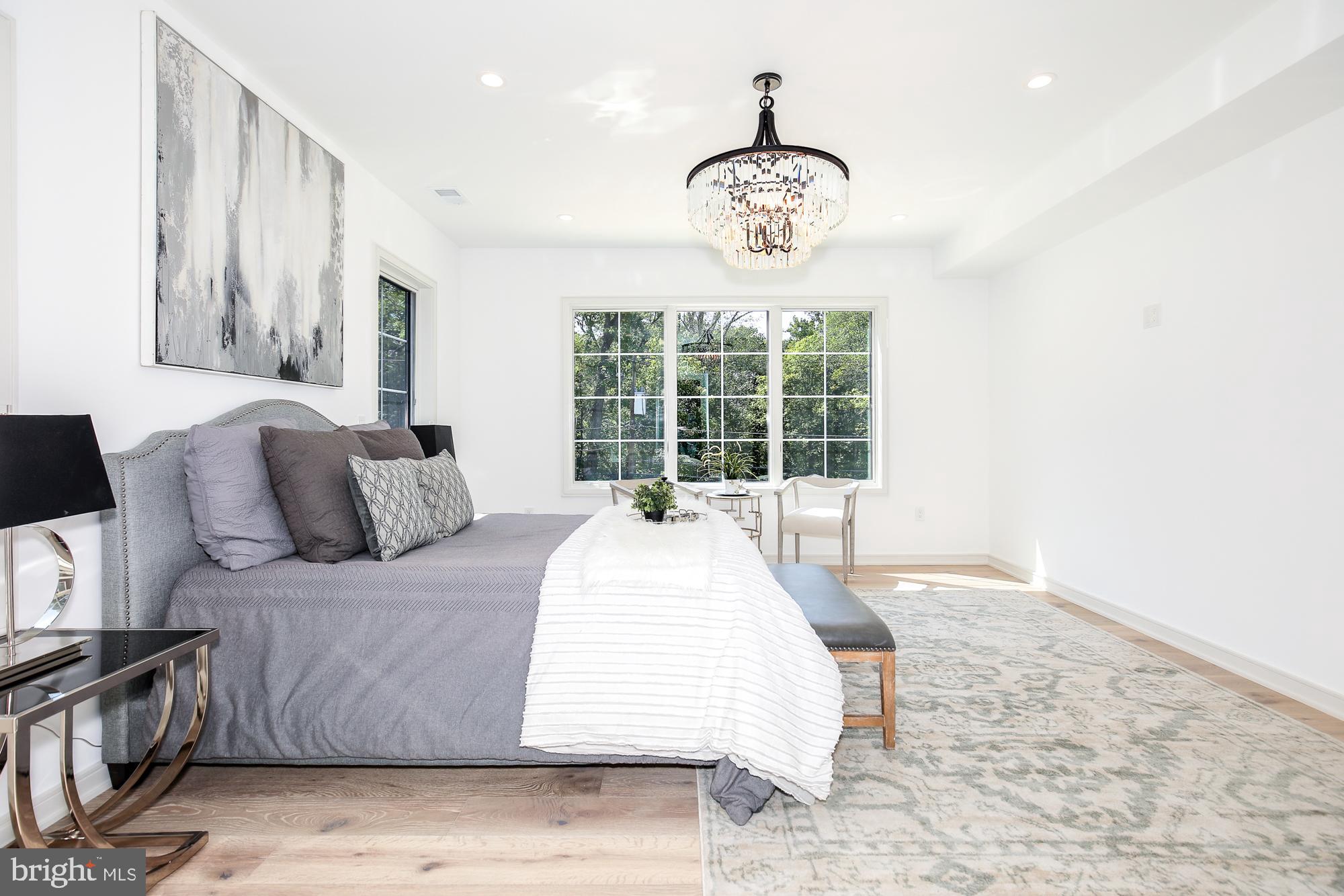 GLEN ECHO HEIGHTS - Residential