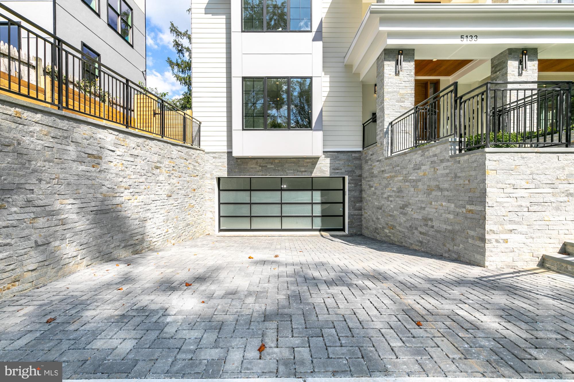 GLEN ECHO HEIGHTS - Residential