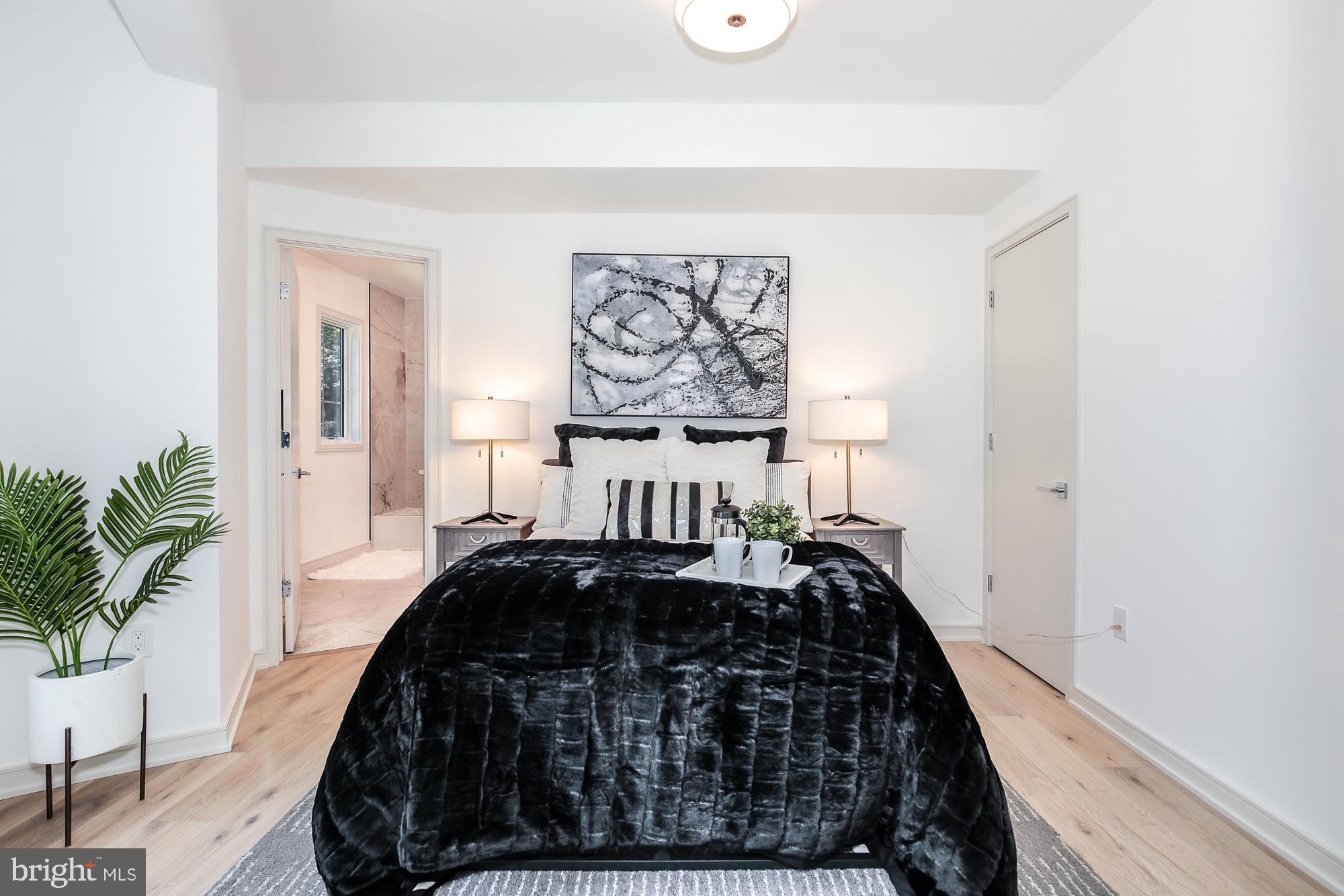 GLEN ECHO HEIGHTS - Residential