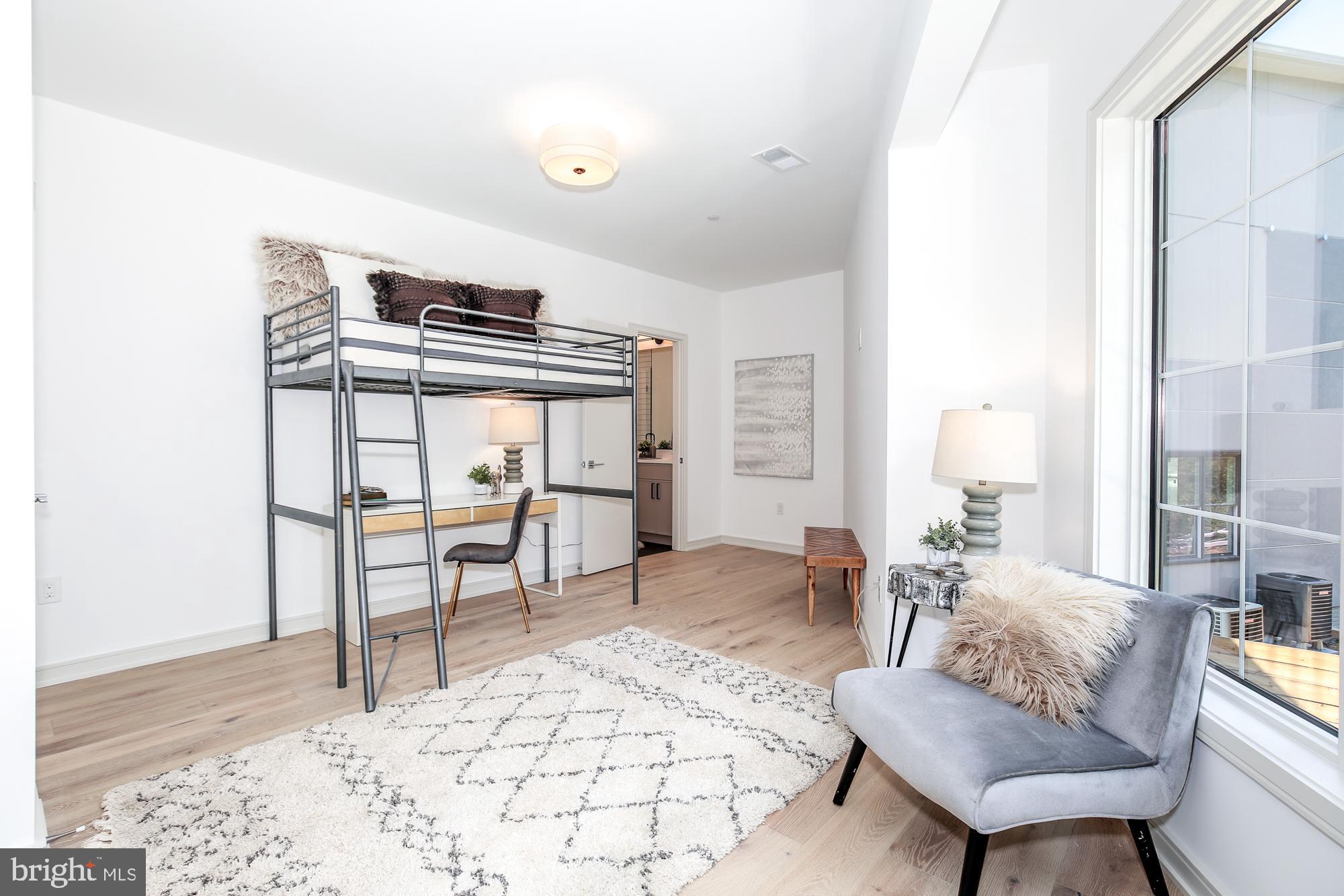 GLEN ECHO HEIGHTS - Residential