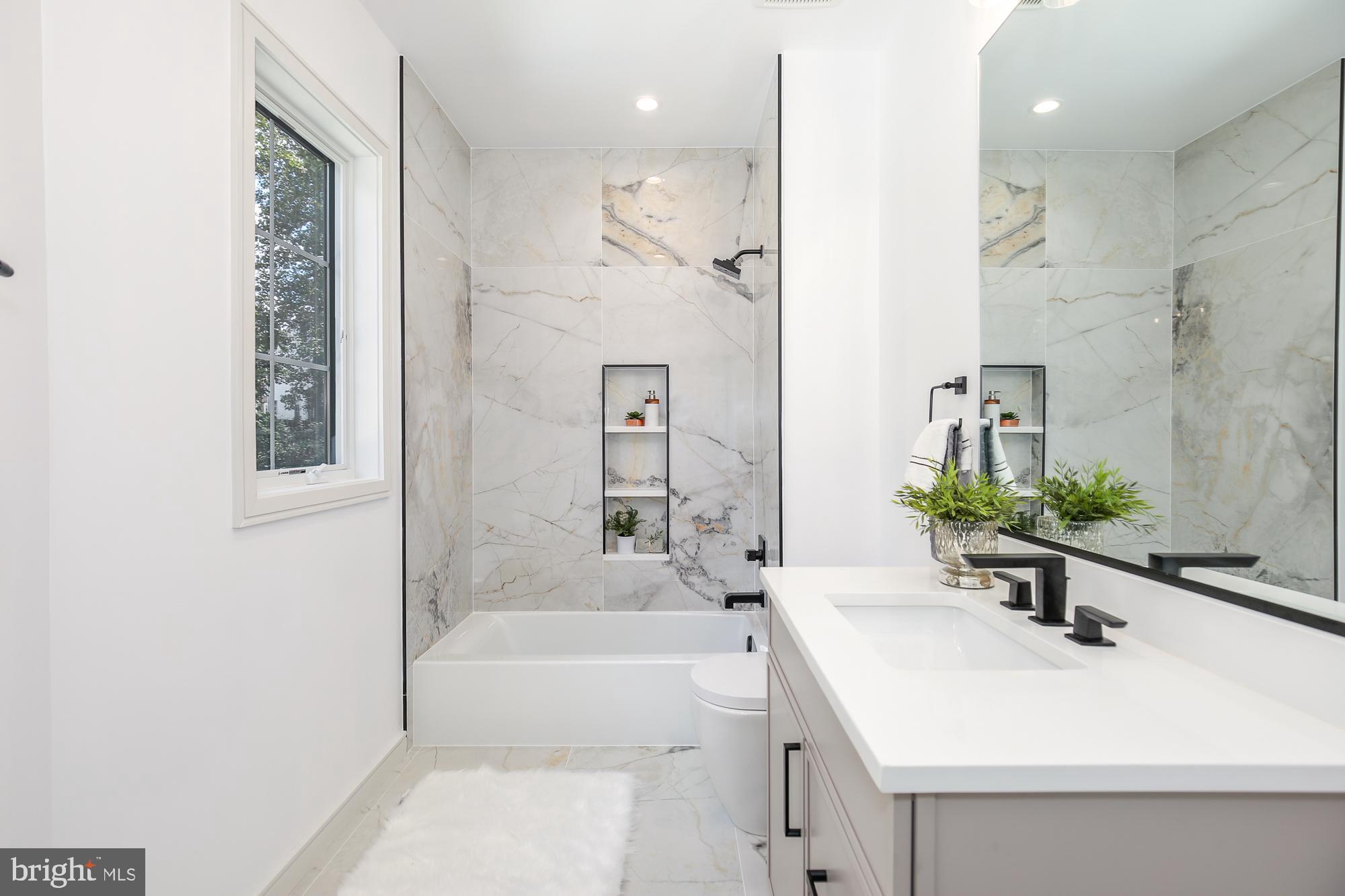 GLEN ECHO HEIGHTS - Residential