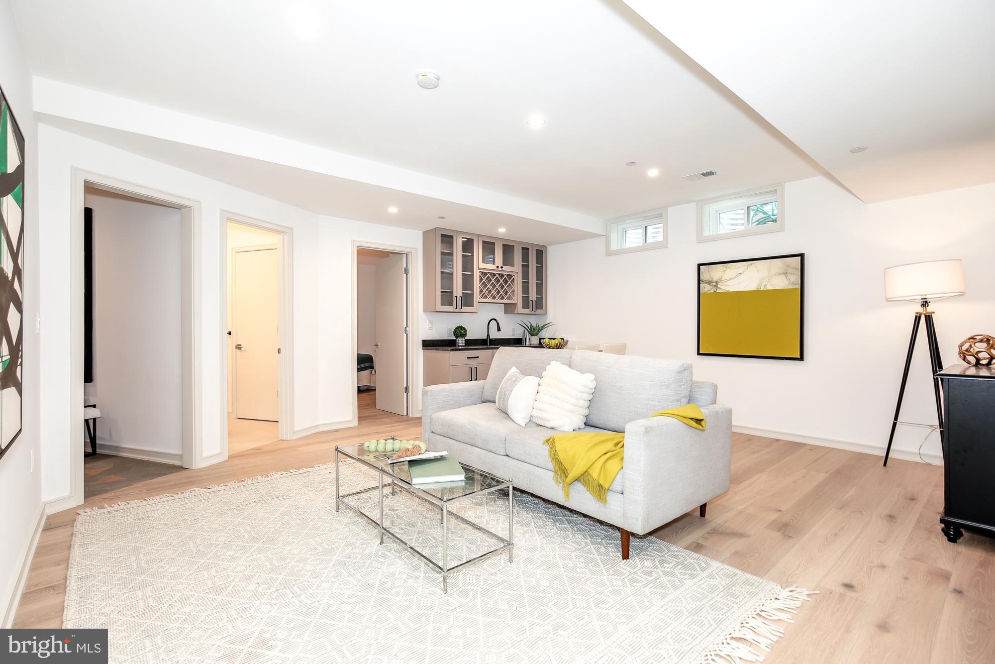 GLEN ECHO HEIGHTS - Residential