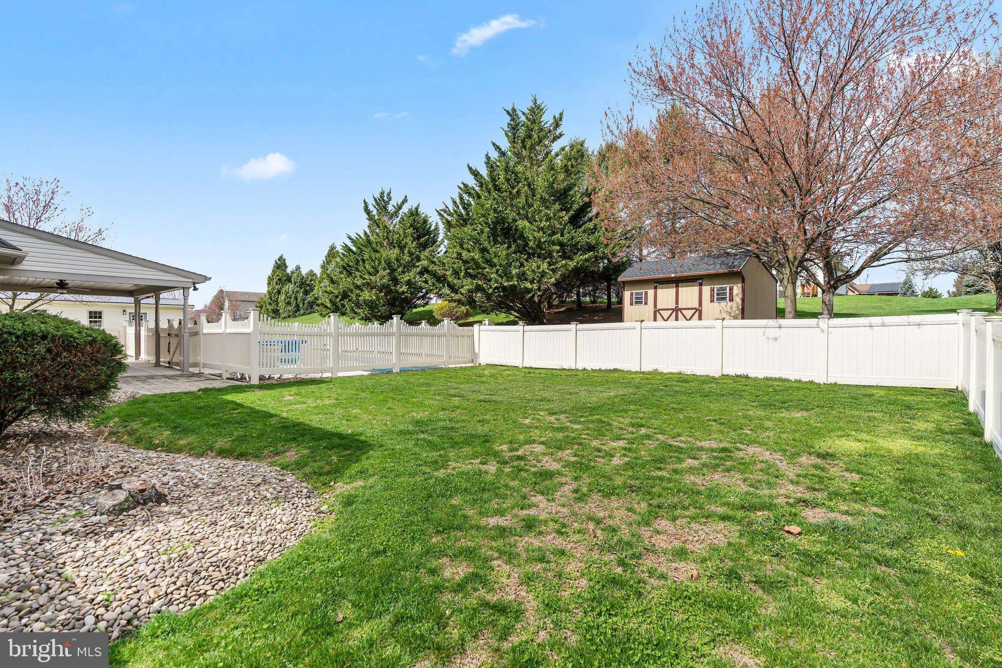 LIBERTY ESTATES - Residential